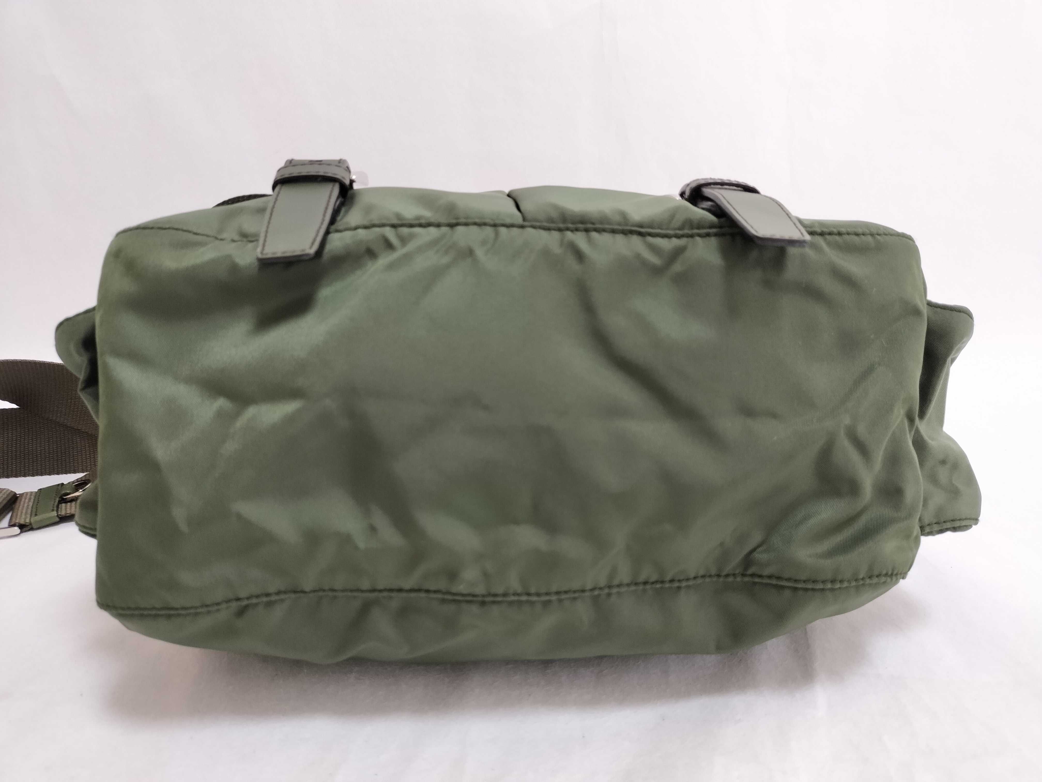 Nylon Prada Nylon Shoulder Bag Green Shoulder Bag — view 8