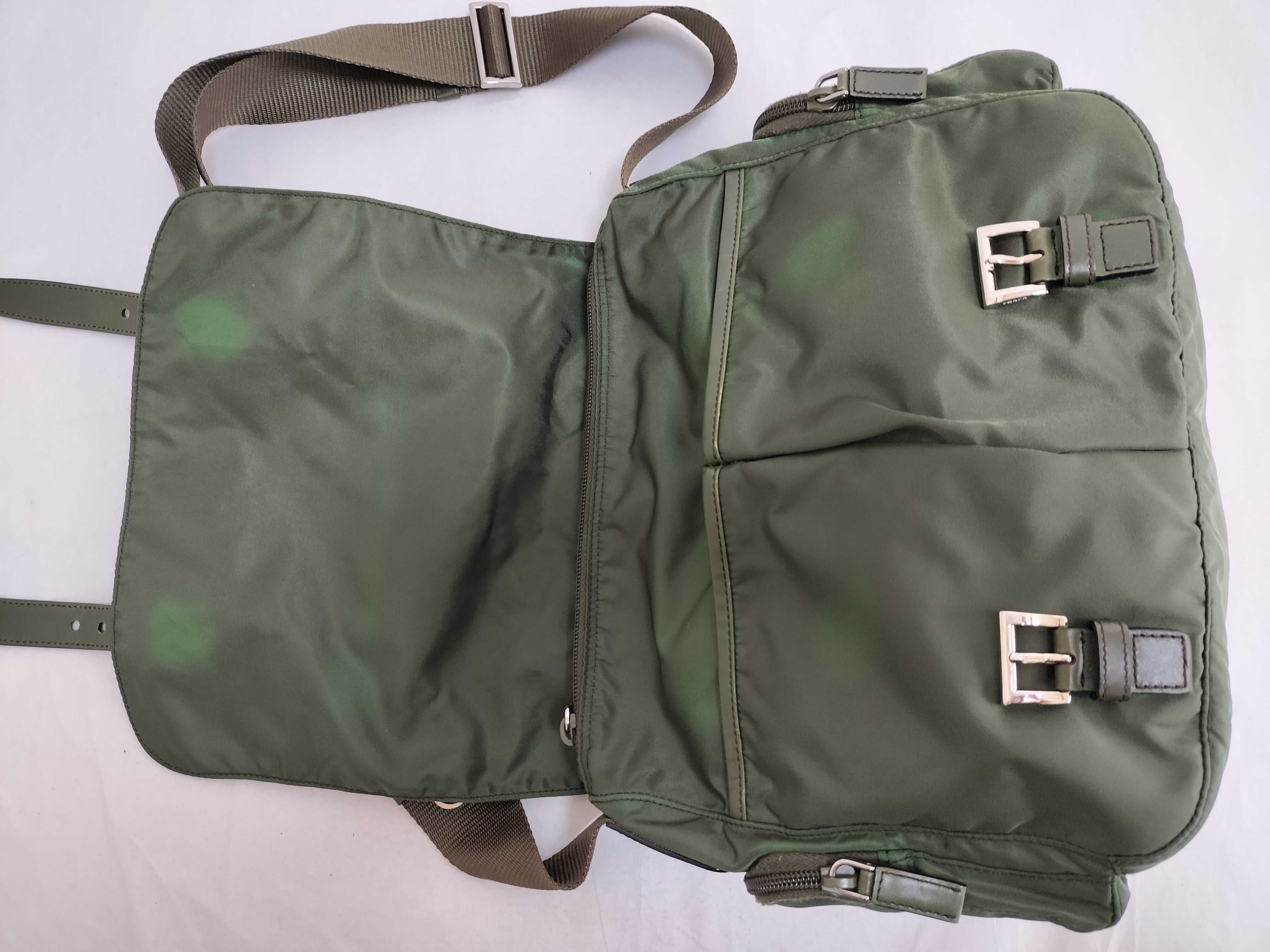 Nylon Prada Nylon Shoulder Bag Green Shoulder Bag — view 9