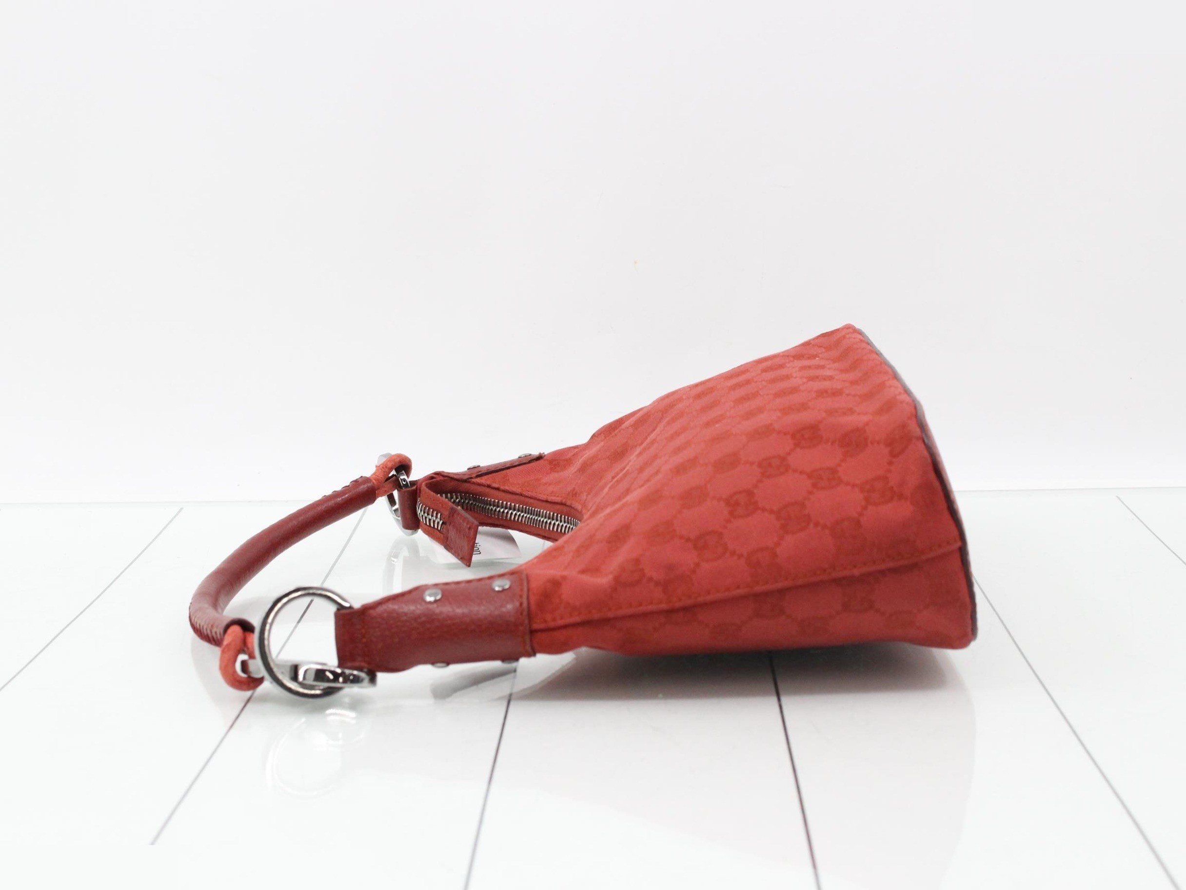 GG Canvas (Bag) - Shoulder Bag — view 4