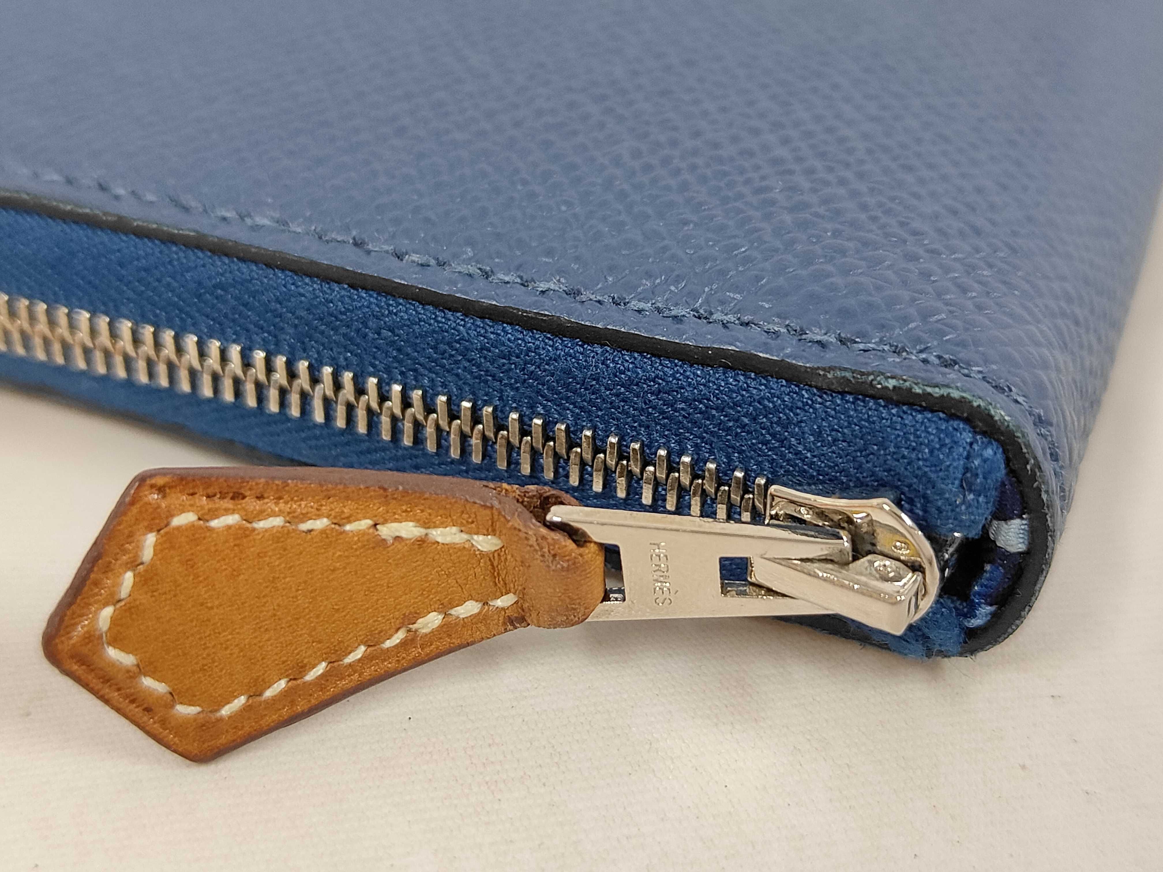 Azap Long Silk In Veau Epsom Round Zip Wallet — view 5