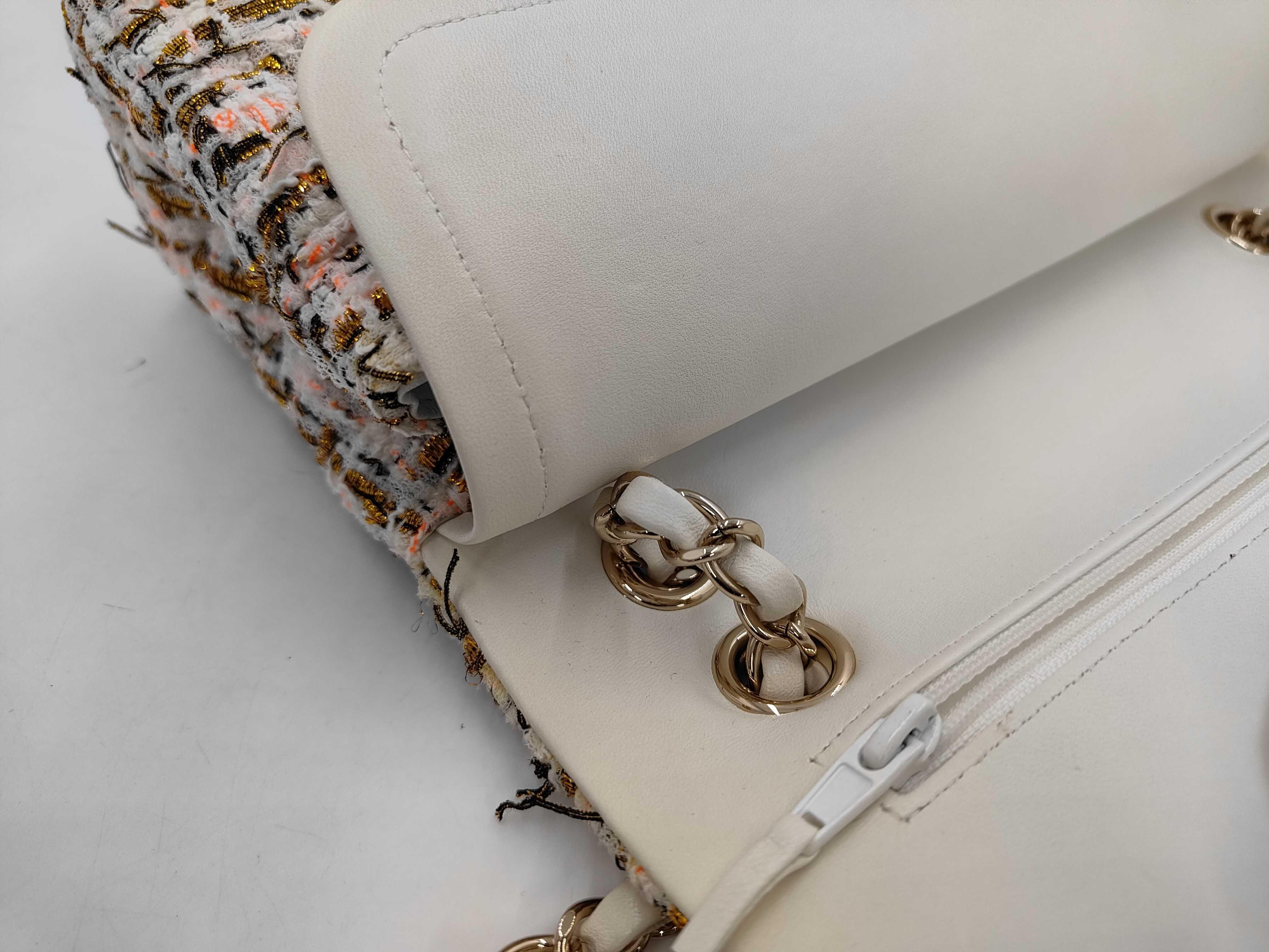 CF M Chain Bag — view 8