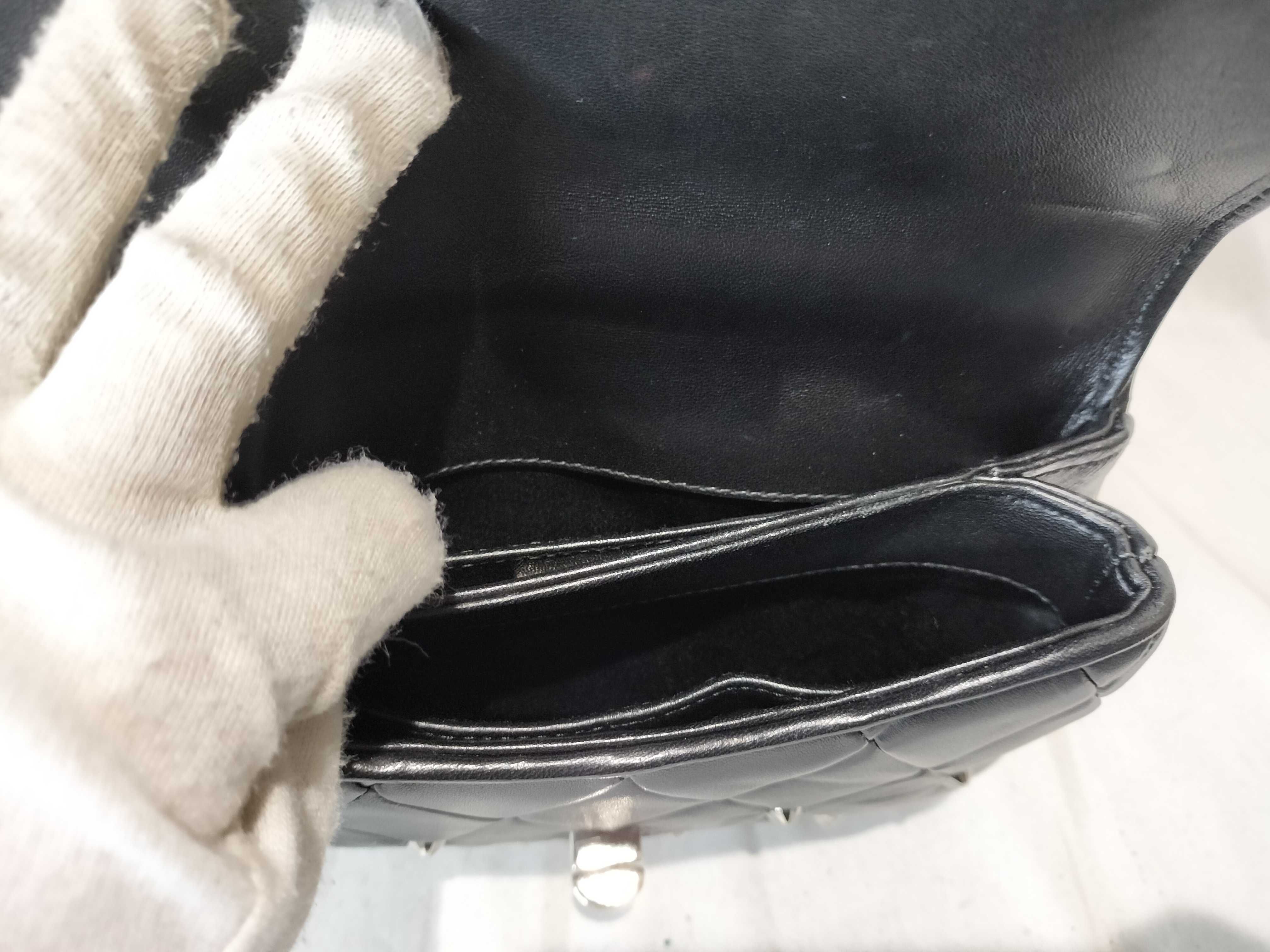 Studded Quilted Silver Chain Bag Shoulder Bag — view 11