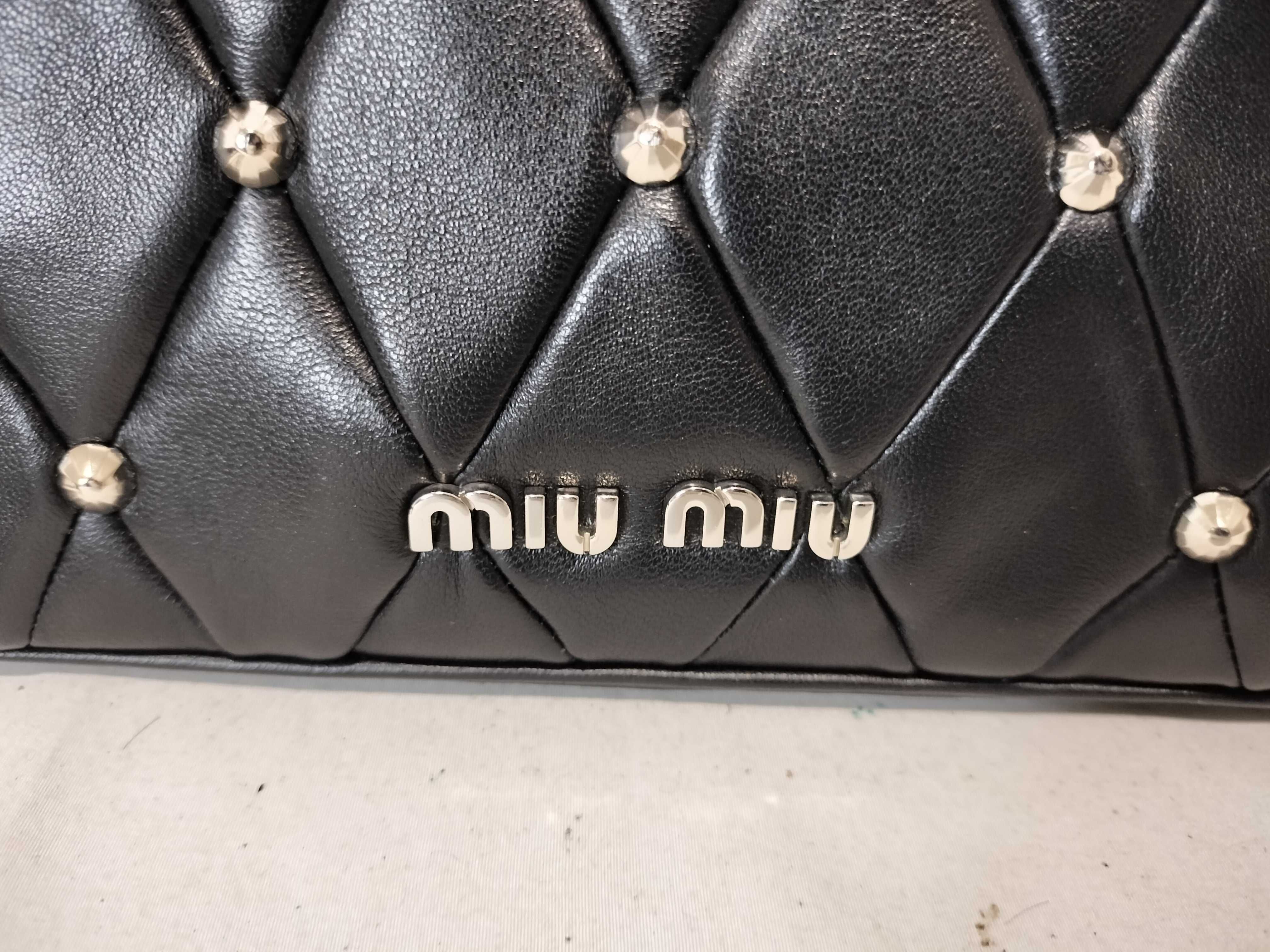 Studded Quilted Silver Chain Bag Shoulder Bag — view 4