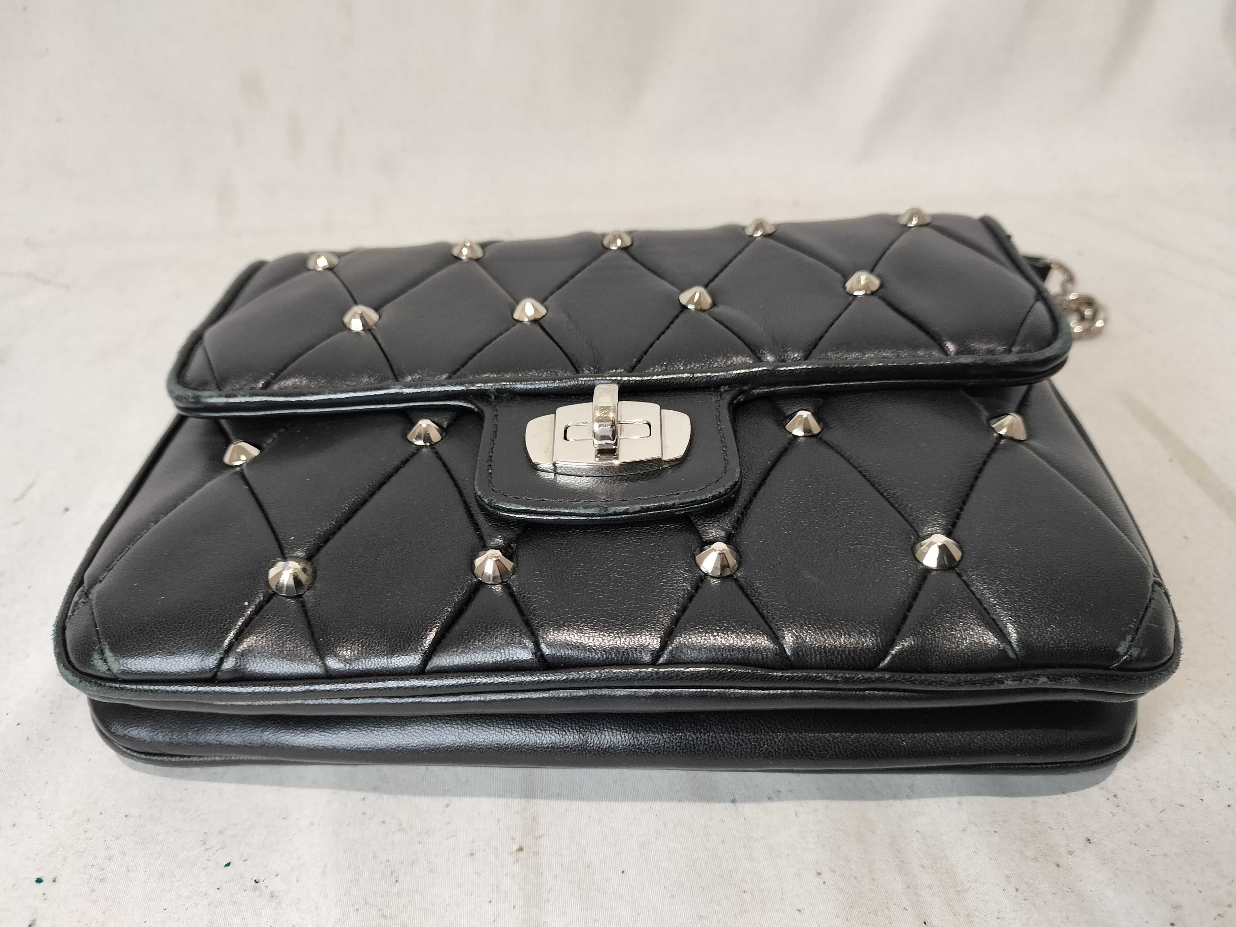Studded Quilted Silver Chain Bag Shoulder Bag — view 9
