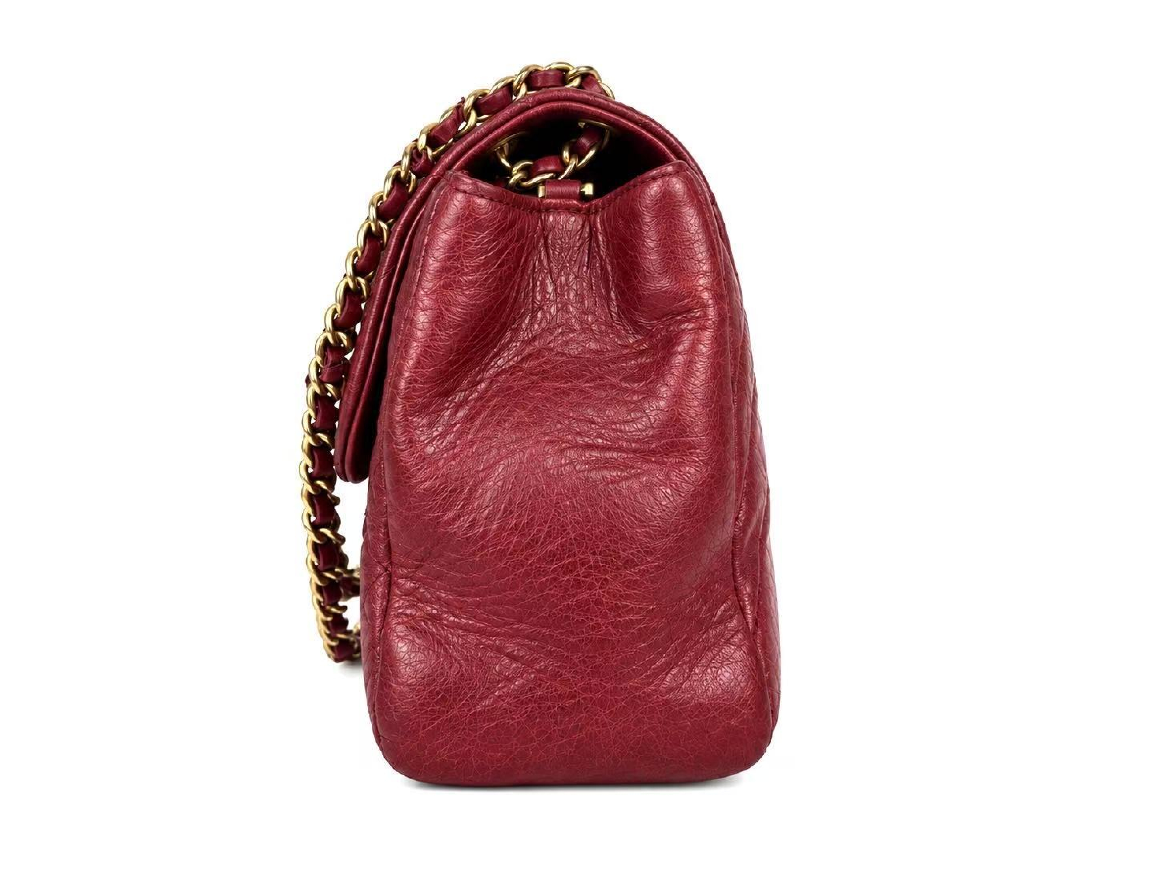 Chevron V-stitch Coco Mark Turnlock Double Chain Shoulder Bag — view 5