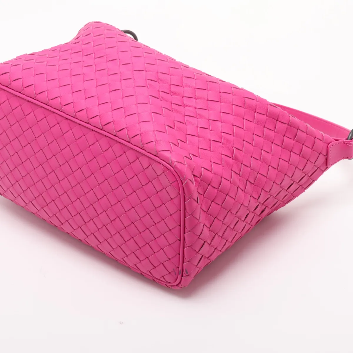 Intrecciato Leather Shoulder Bag, Pink — view 3