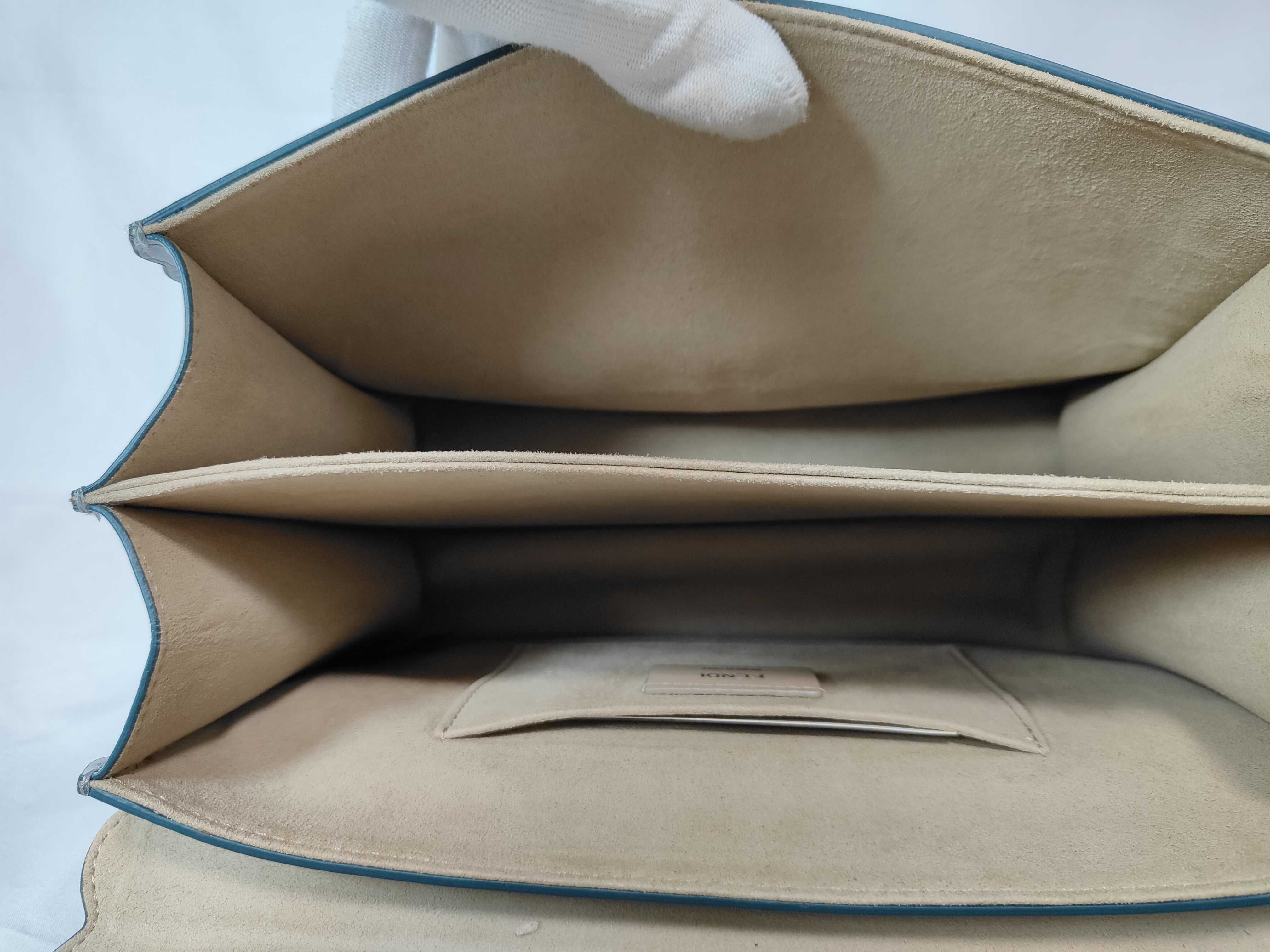 Kan I Medium Bag Sky Blue Shoulder Bag — view 10