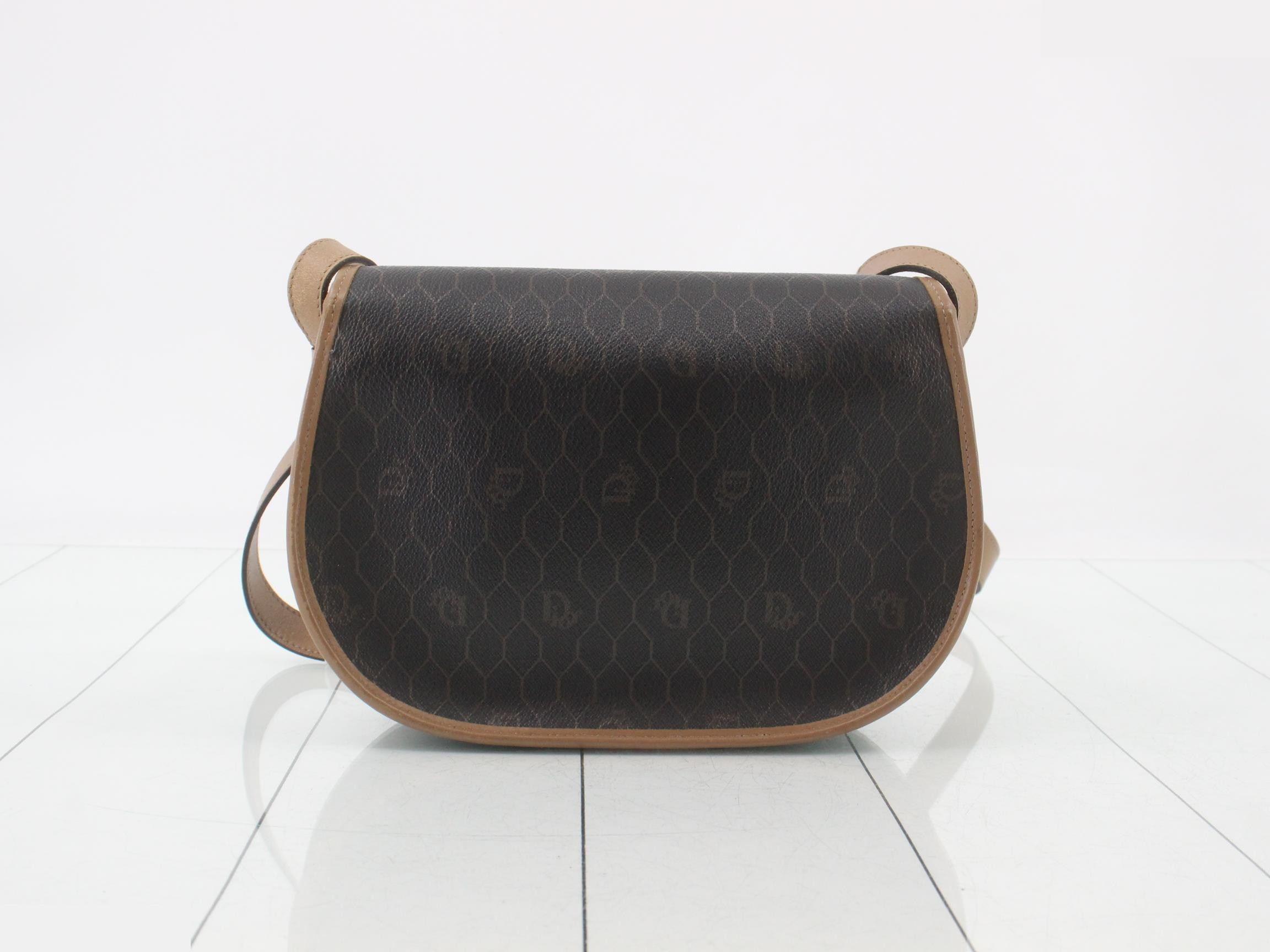 Honeycomb Shoulder Bag — view 2