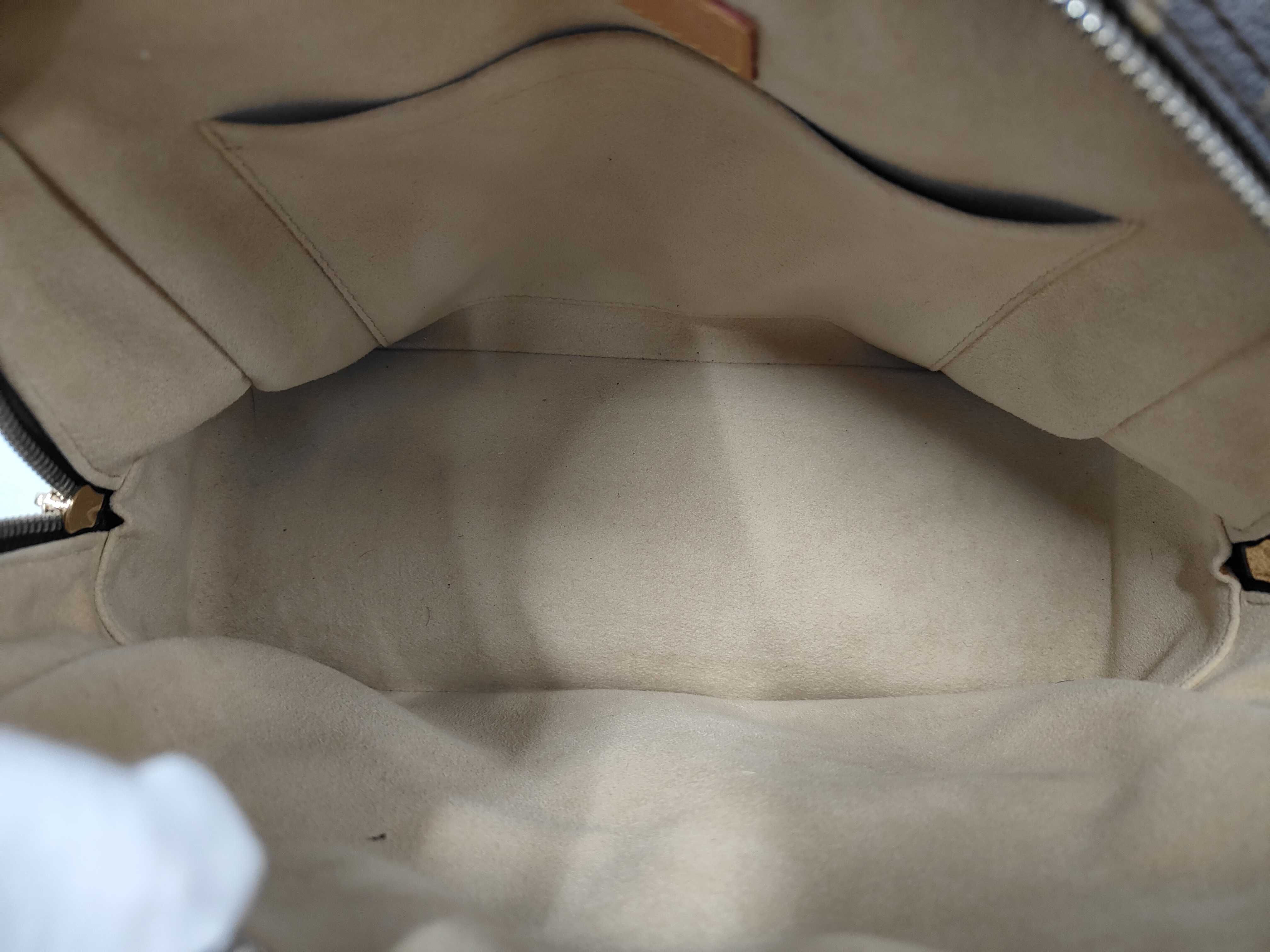 Monogram Manhattan PM M40026 TH4015 Brown Handbag — view 8