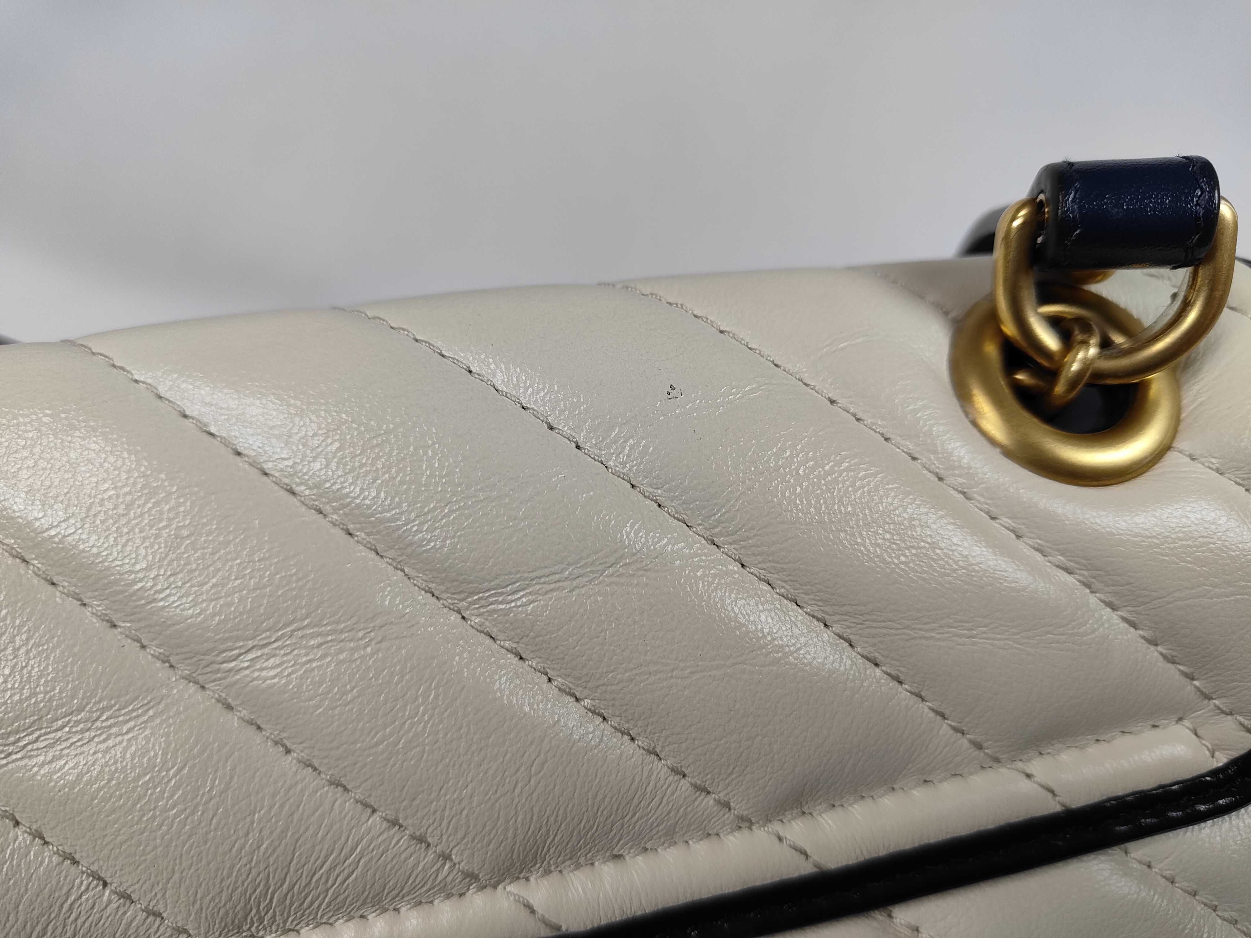 GG Marmont White Medium Shoulder Bag — view 13