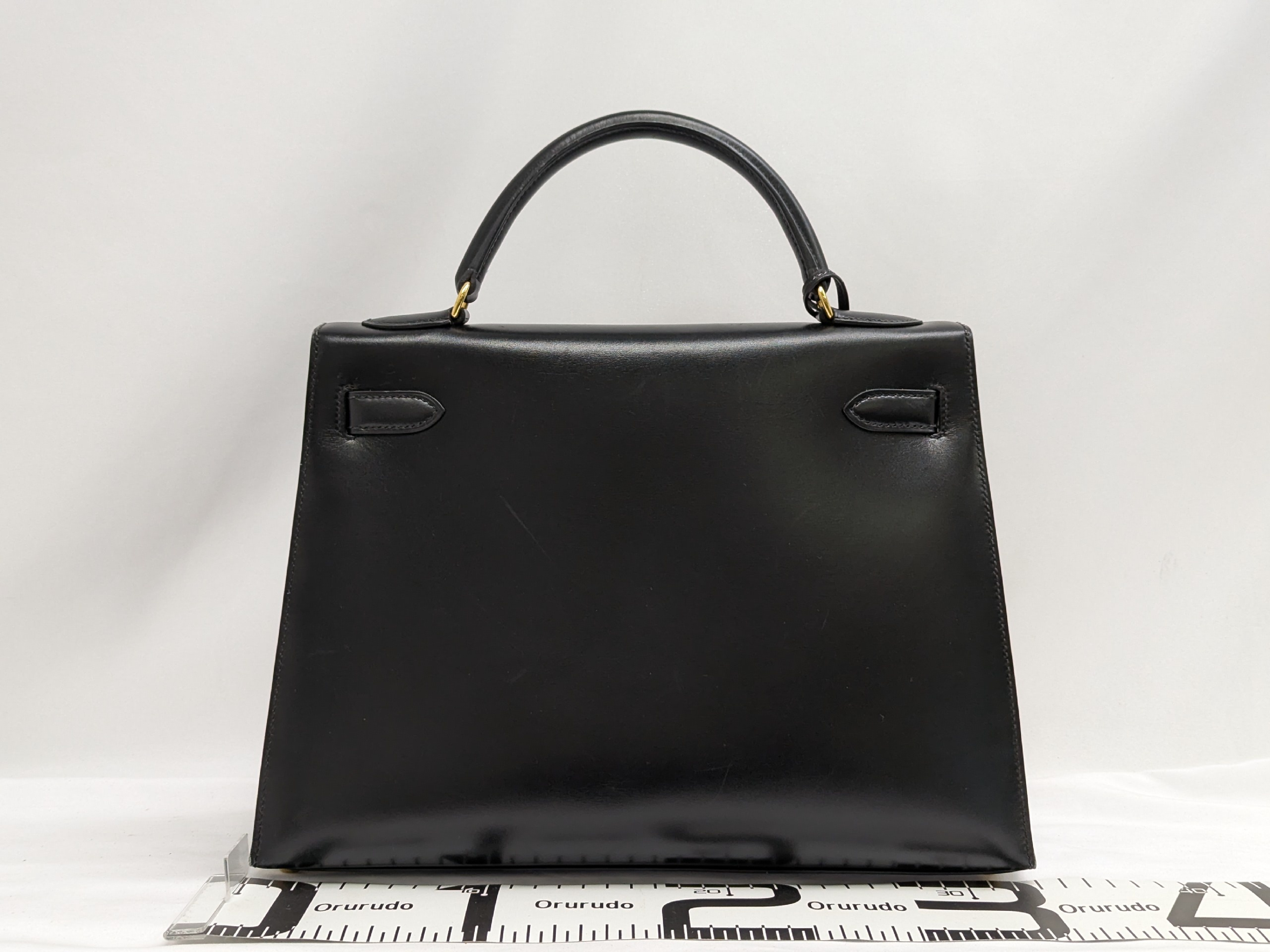 Kelly 32 Box Calf Leather Black Gold Hardware Z Stamp Handbag — view 2