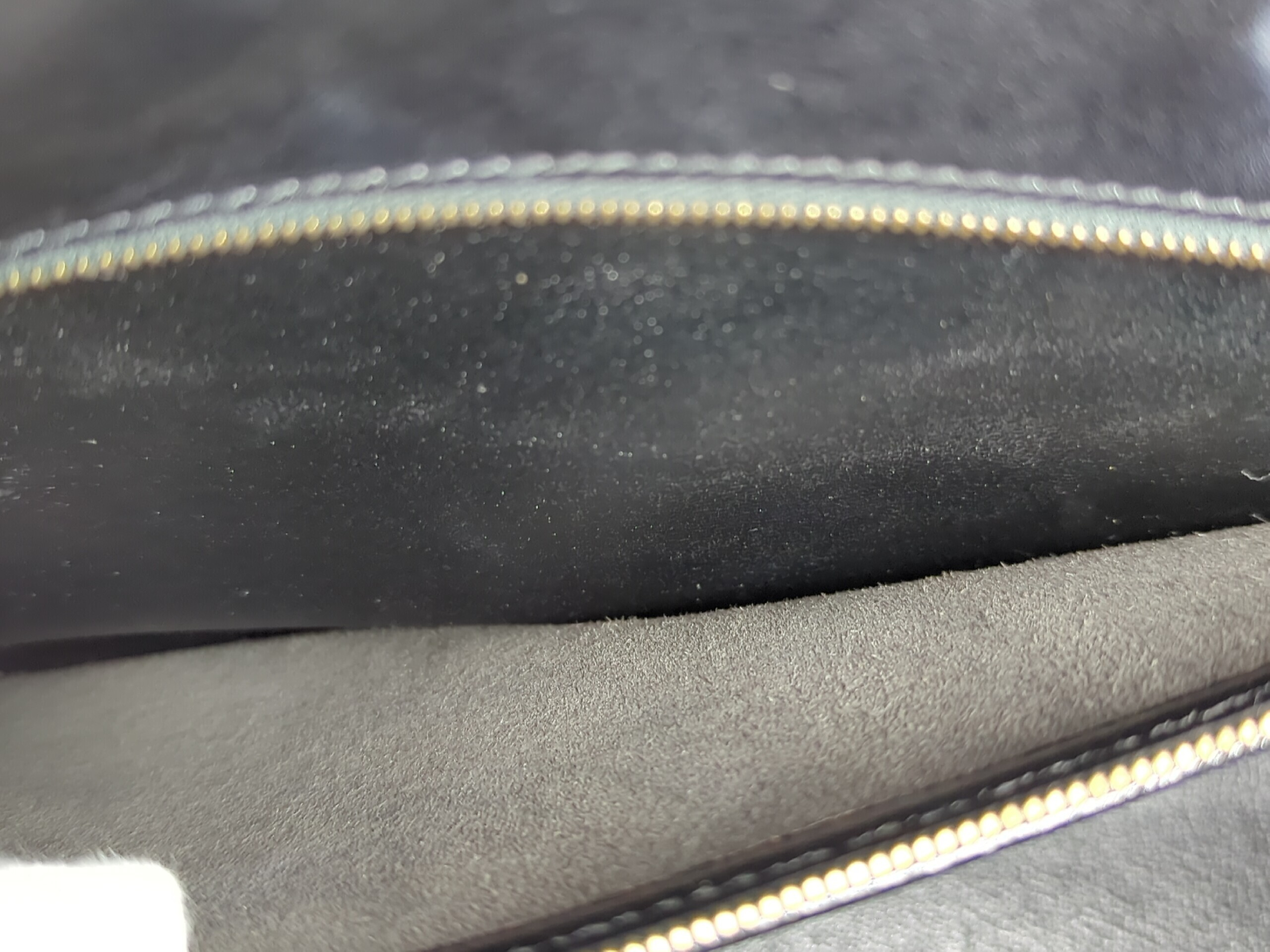 Kelly 32 Box Calf Leather Black Gold Hardware Z Stamp Handbag — view 10