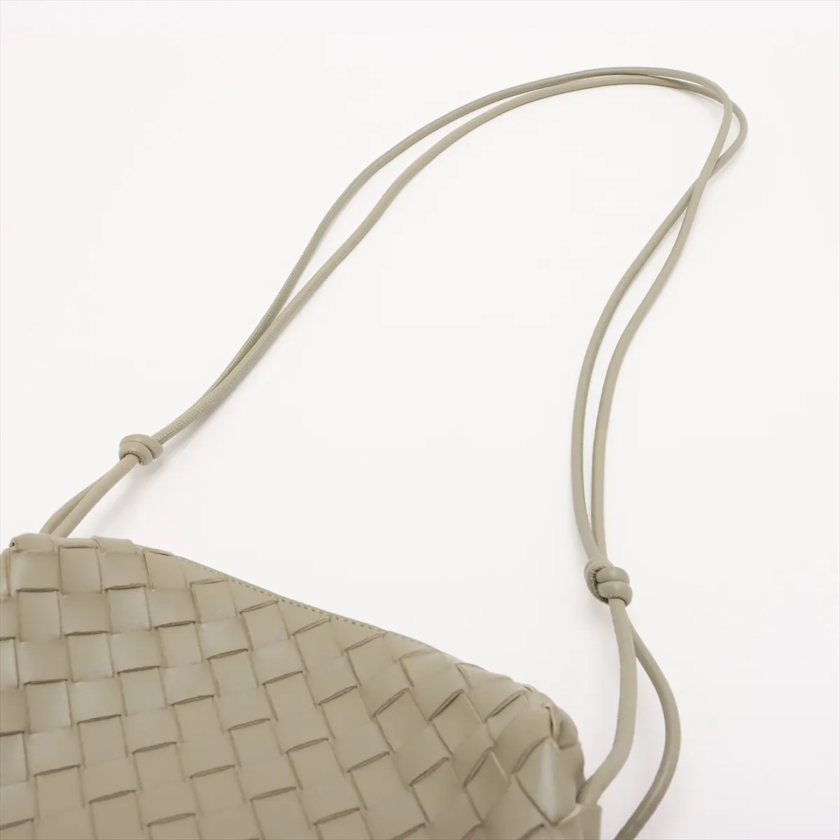 Intrecciato Small Loop Leather Shoulder Bag Green — view 5