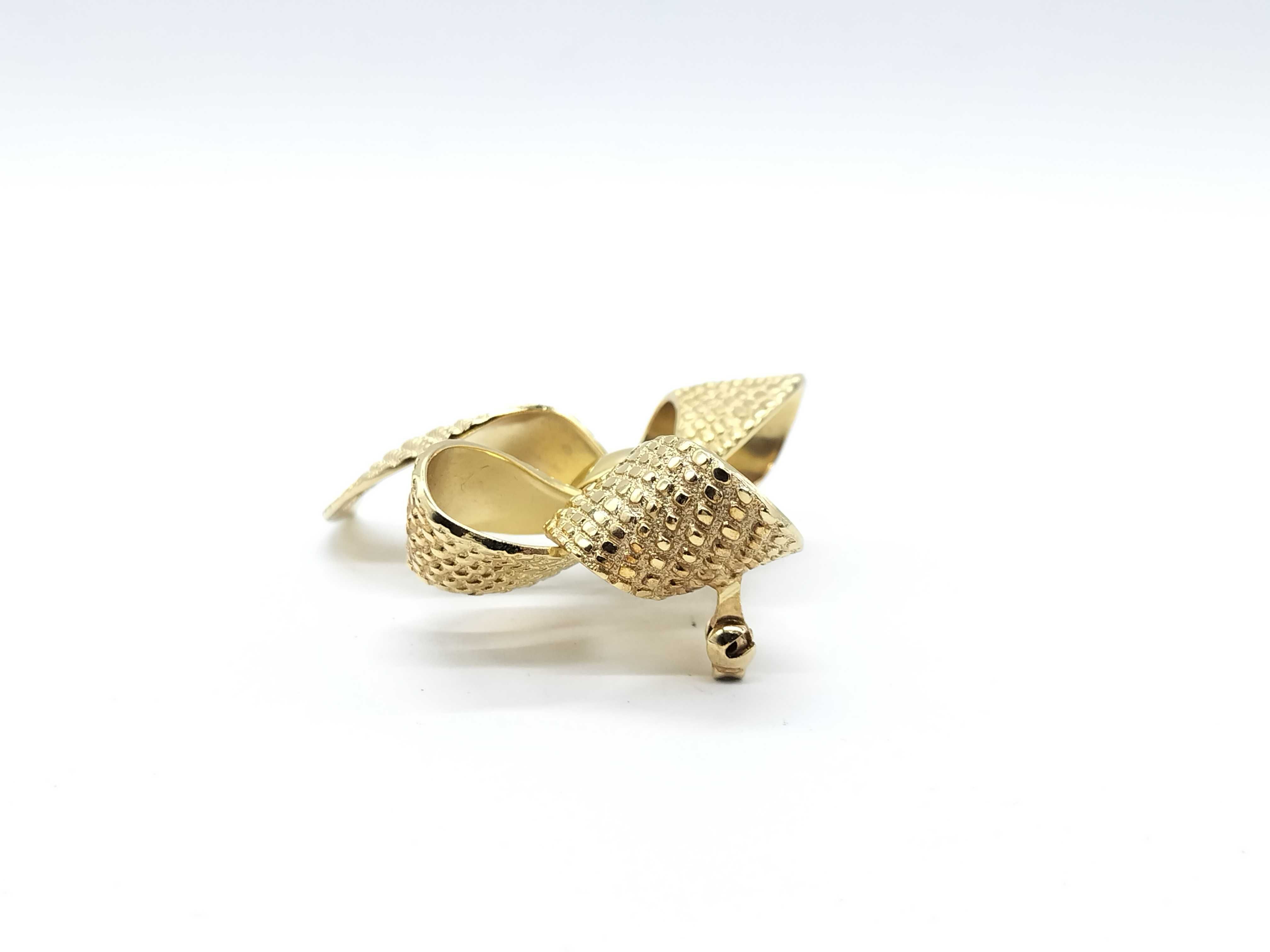 Vintage Brooch — view 2