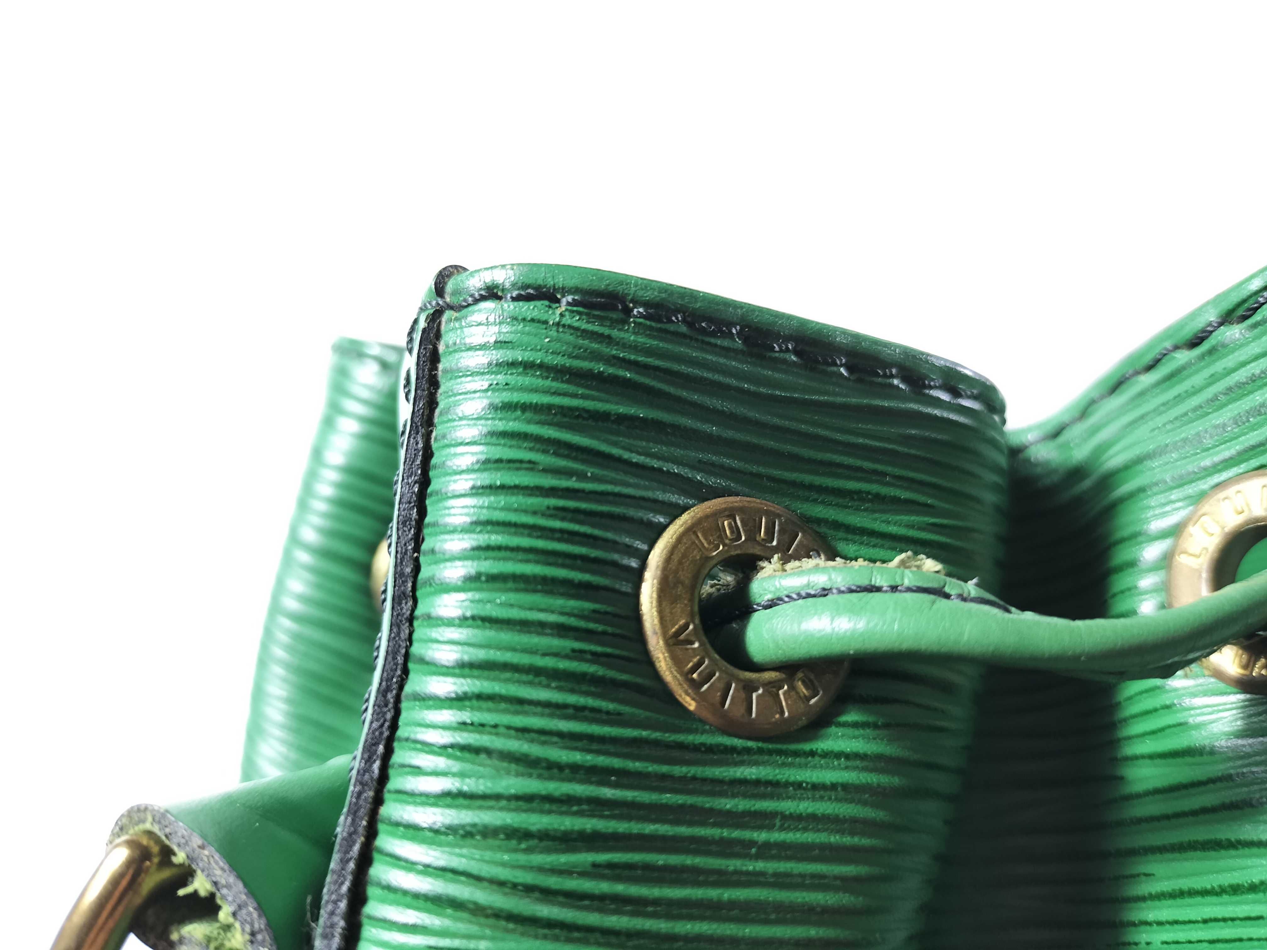 Monogram Louis Vuitton Petit Noé Shoulder Bag Epi M44104 Shoulder Bag — view 13