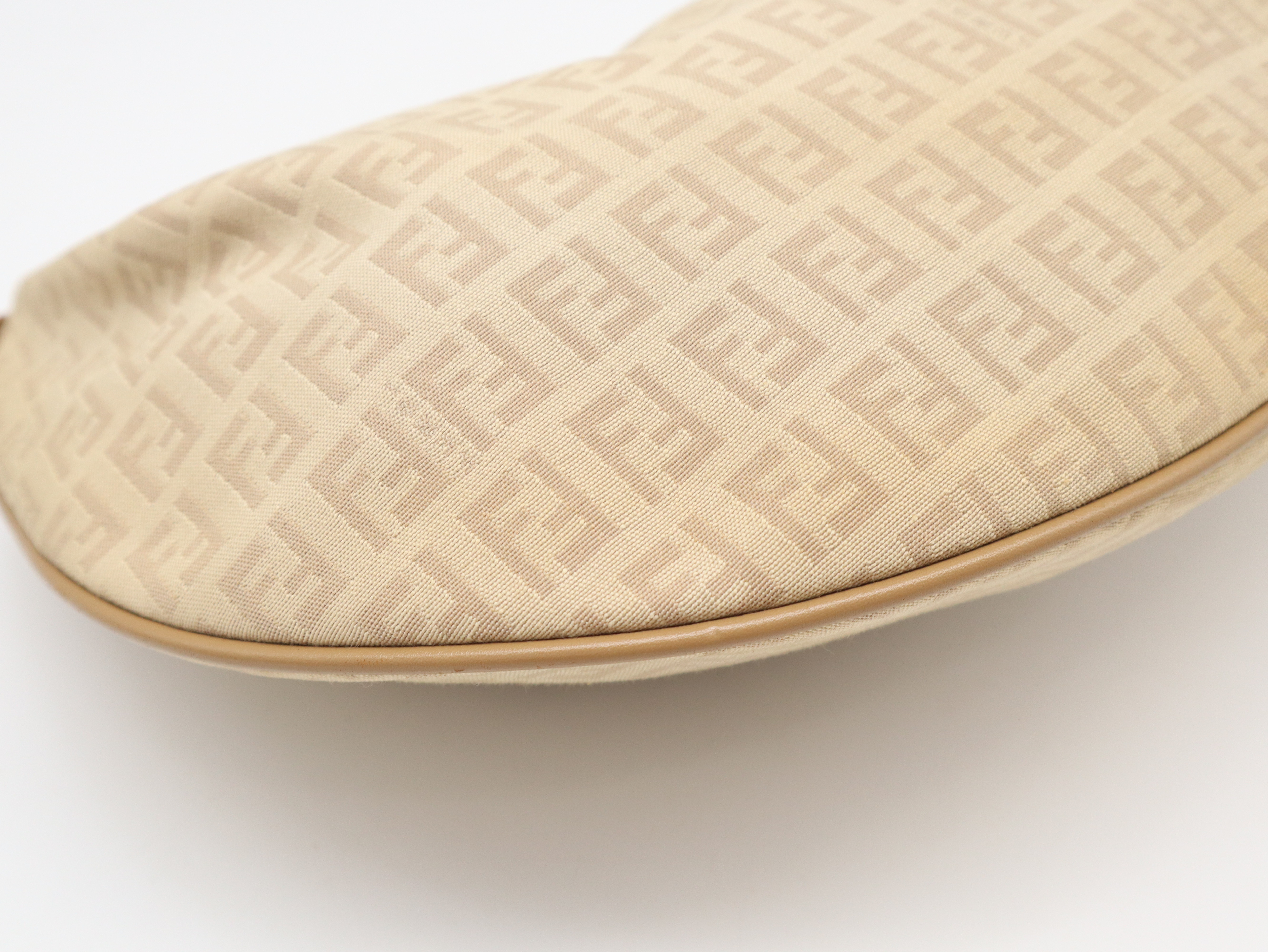 Zucchino Shoulder Bag, Beige Shoulder Bag — view 9