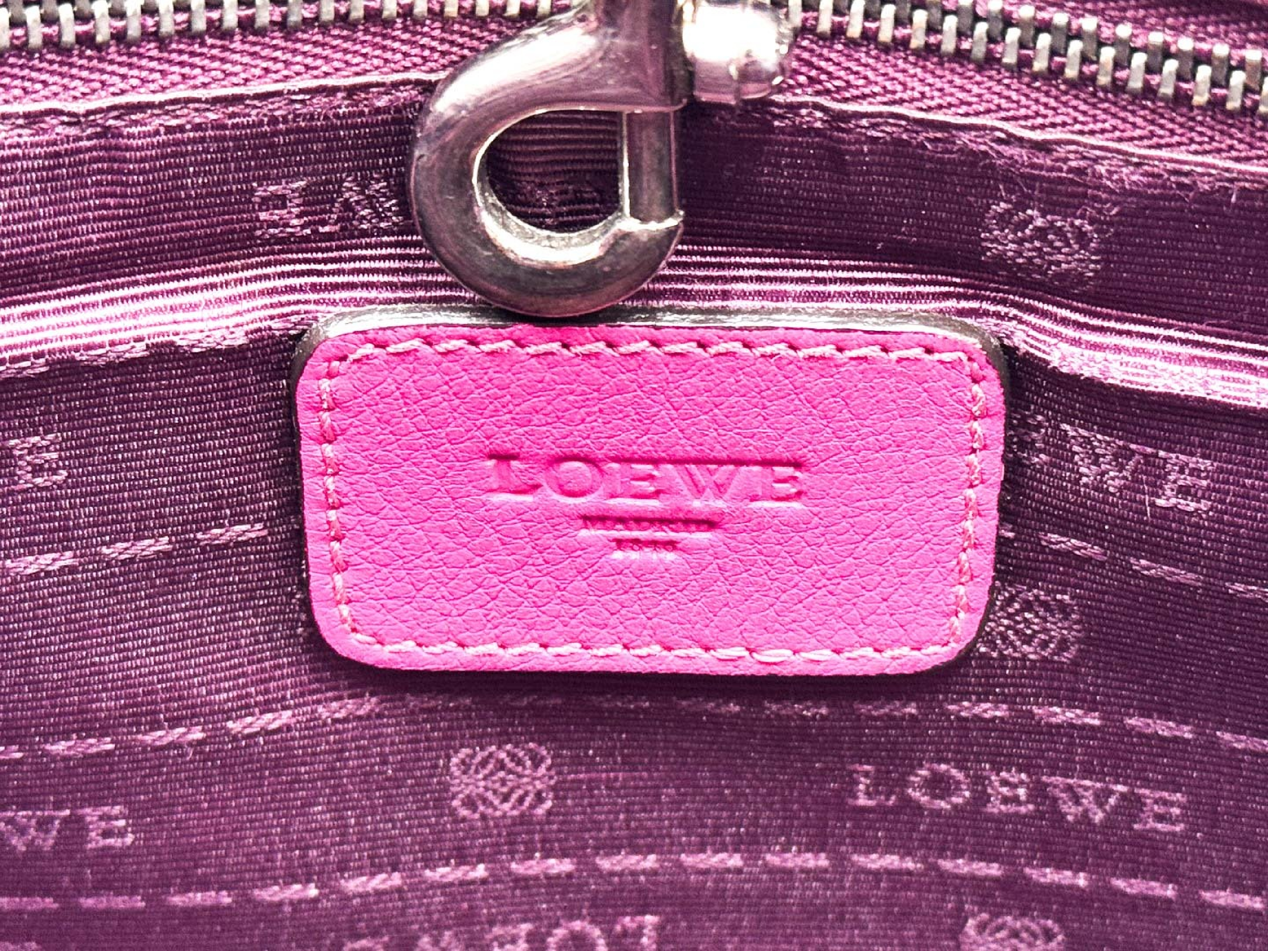 Heritage Leather Tote Bag — view 10
