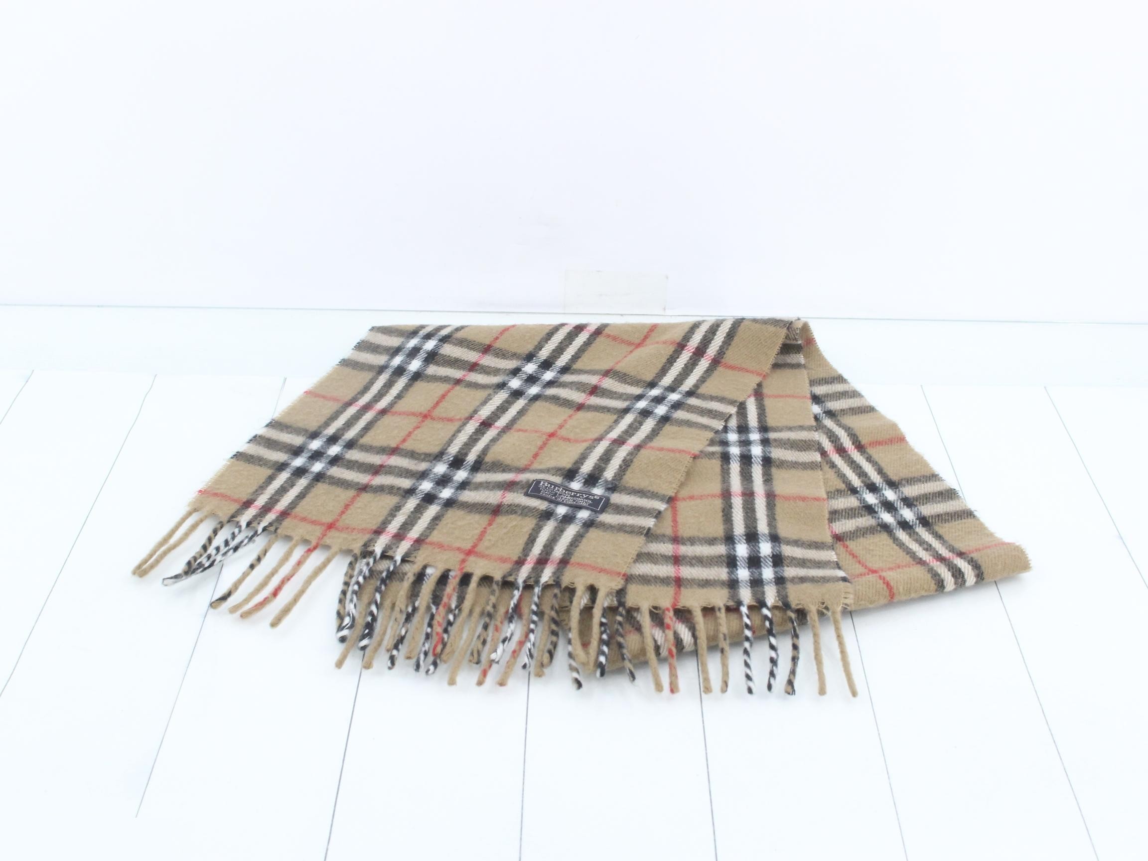 Other lines: Small items, accessories, and scarves — view 2