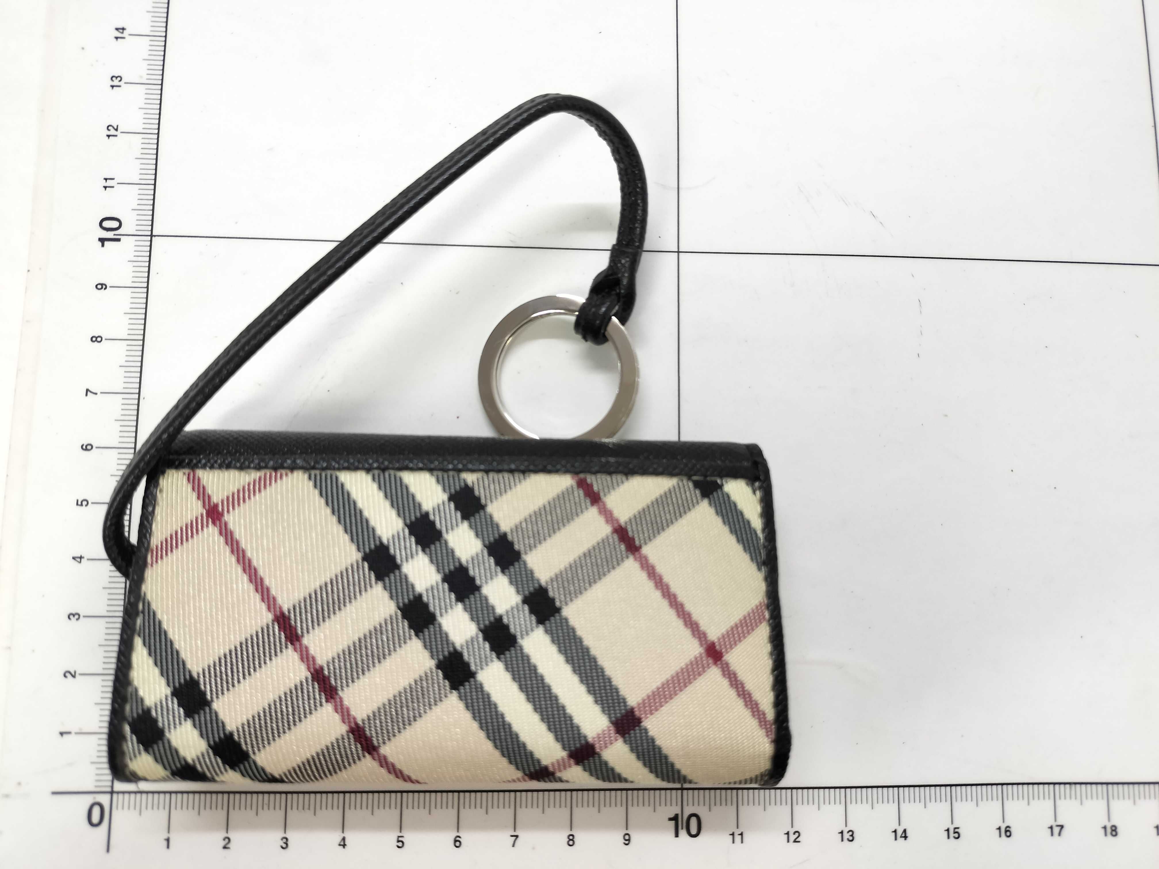 Nova Check Key Case — view 2