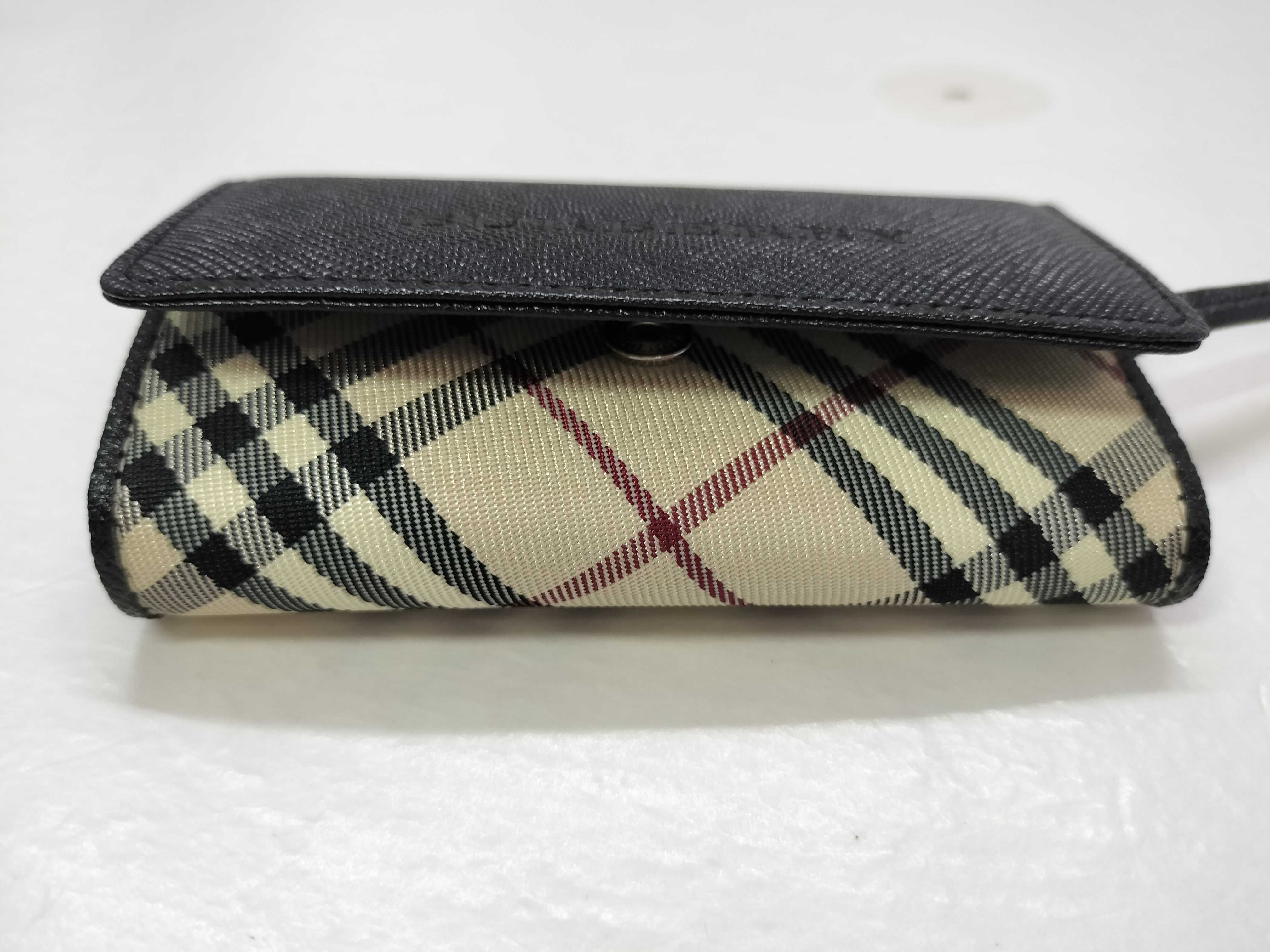 Nova Check Key Case — view 4