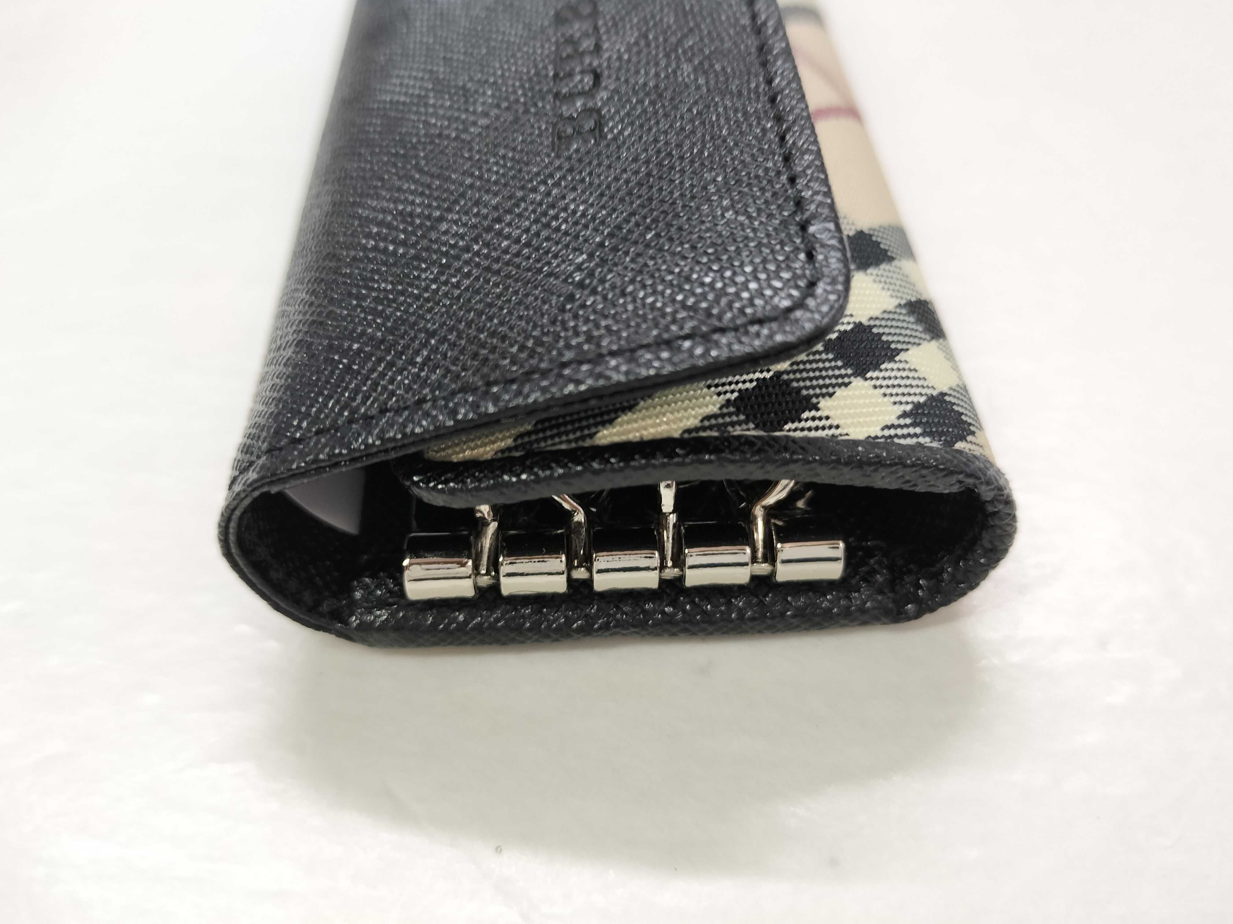 Nova Check Key Case — view 5