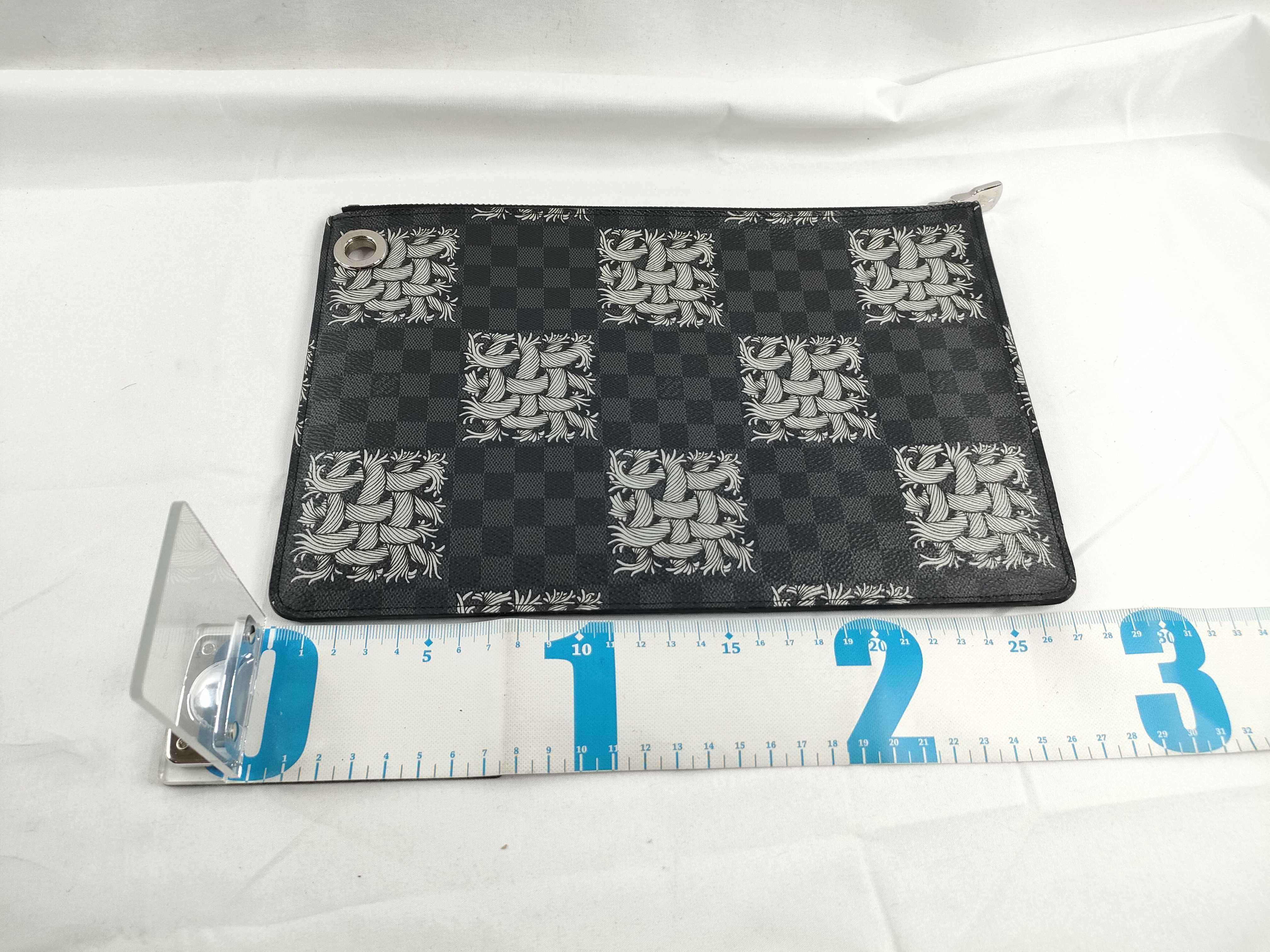 LV N61234 Pochette Jour PM Clutch Bag — view 2