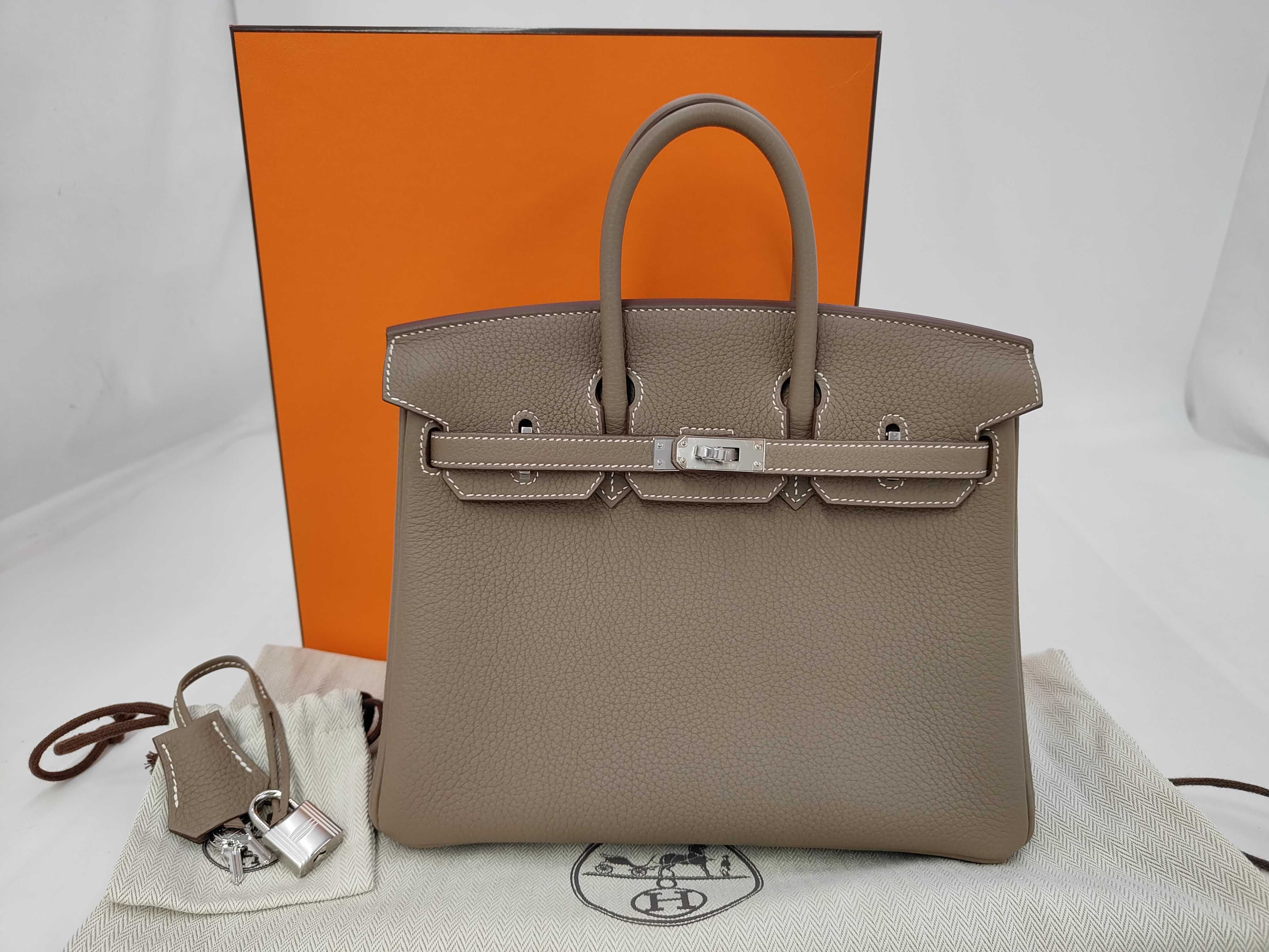 Birkin 25 Togo Etoupe Silver Hardware G Stamp Handbag