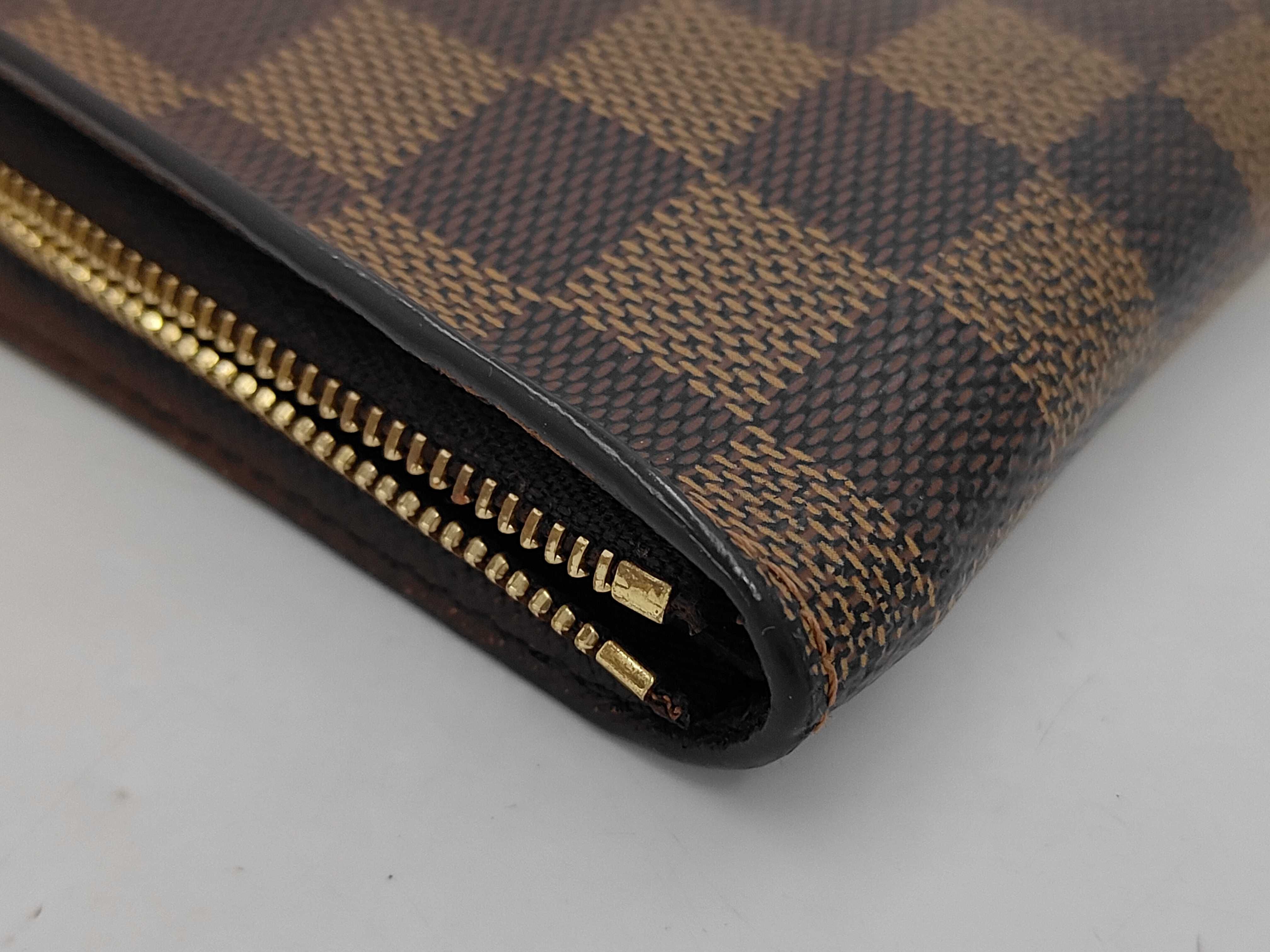 Damier / Long Wallet / PVC Wallet — view 3
