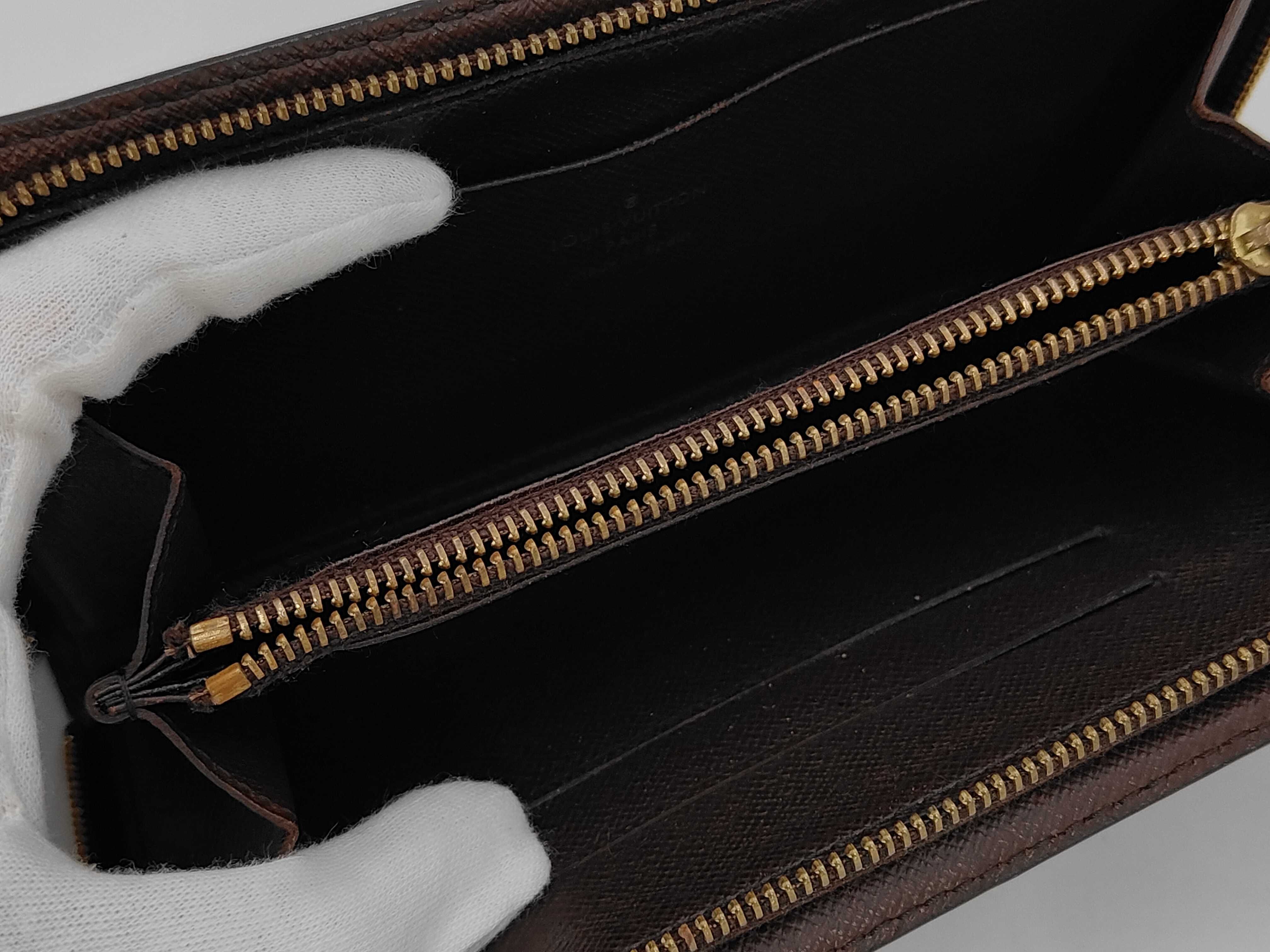 Damier / Long Wallet / PVC Wallet — view 4