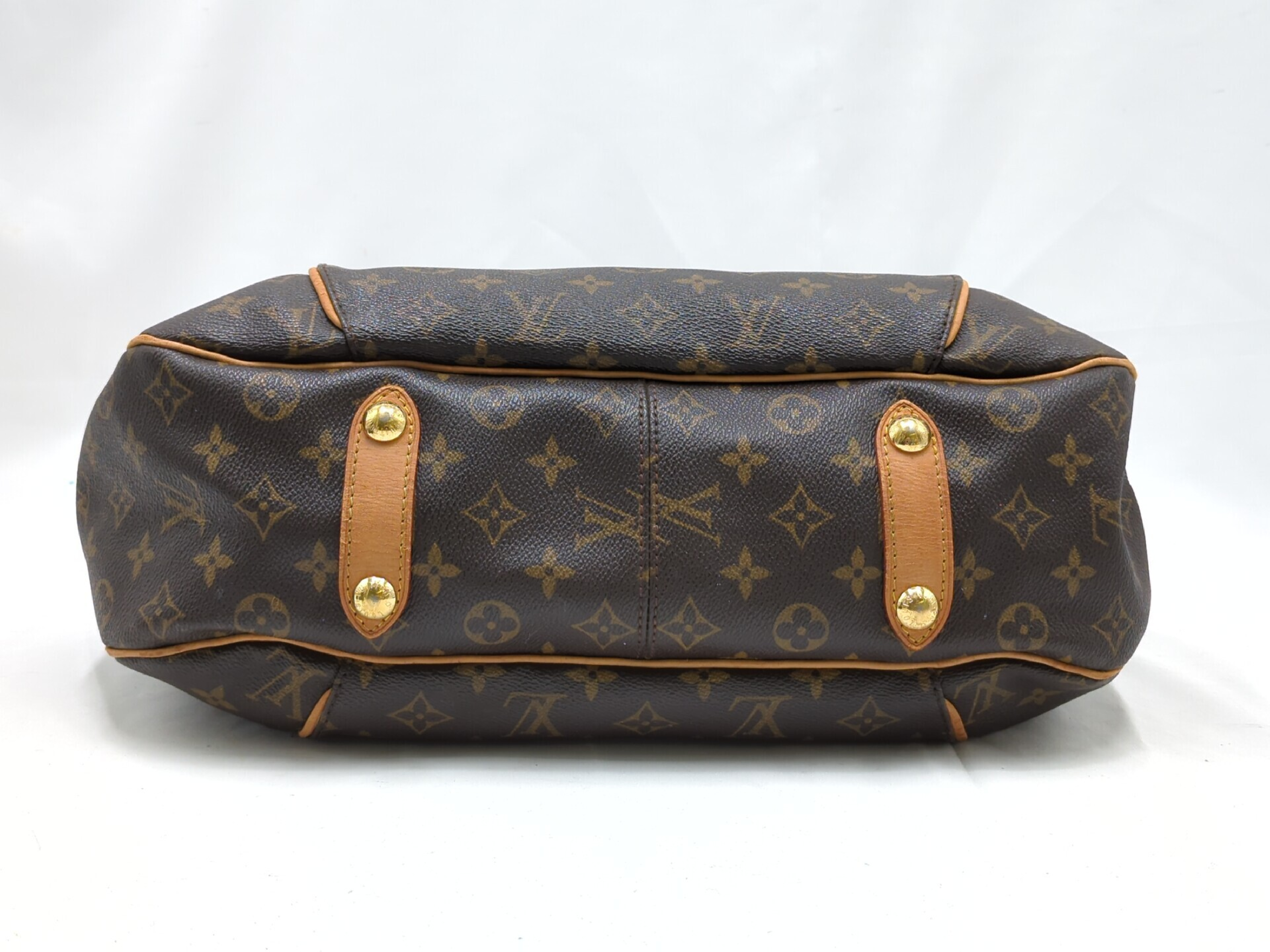 M56382 Monogram Galliera PM Handbag — view 3