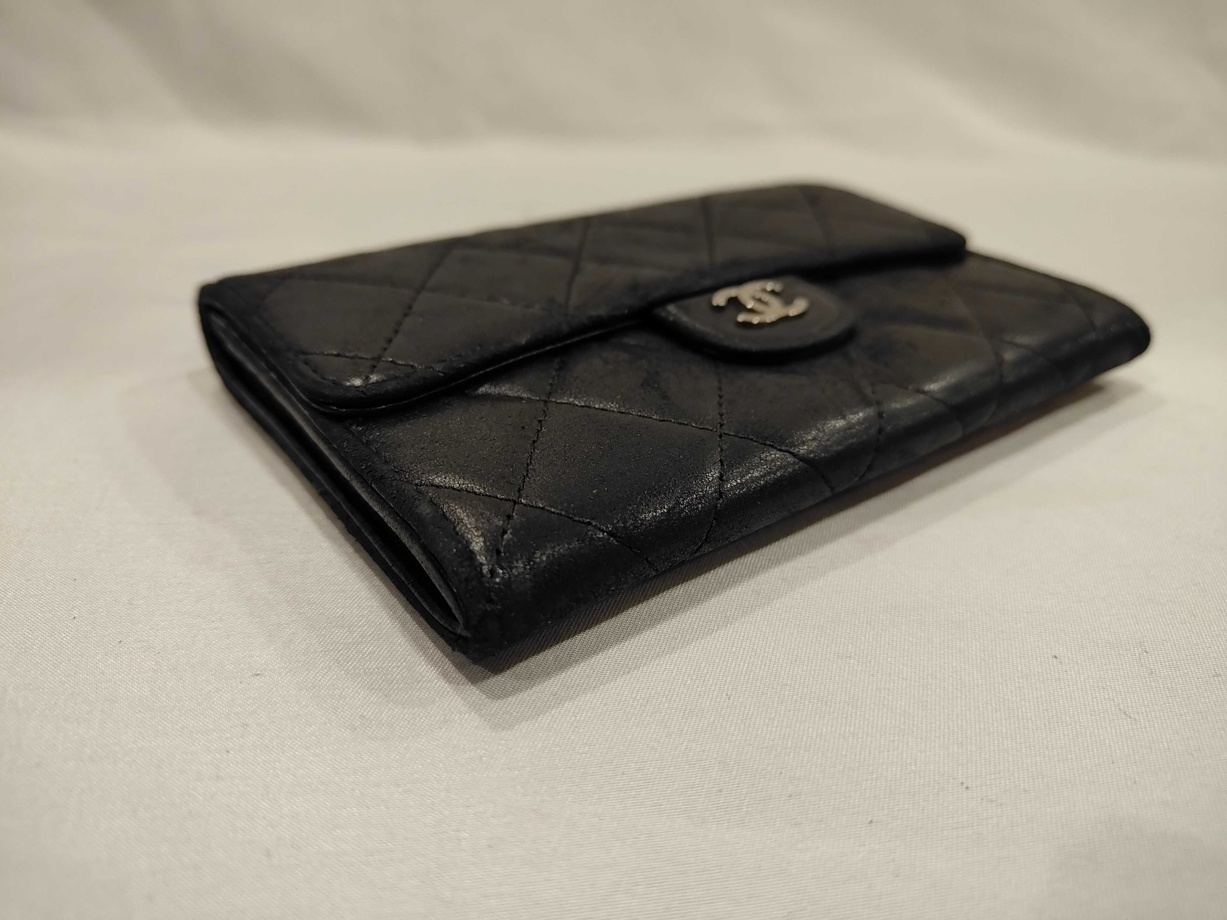 Lambskin Coco Mark Wallet Coin Case — view 4