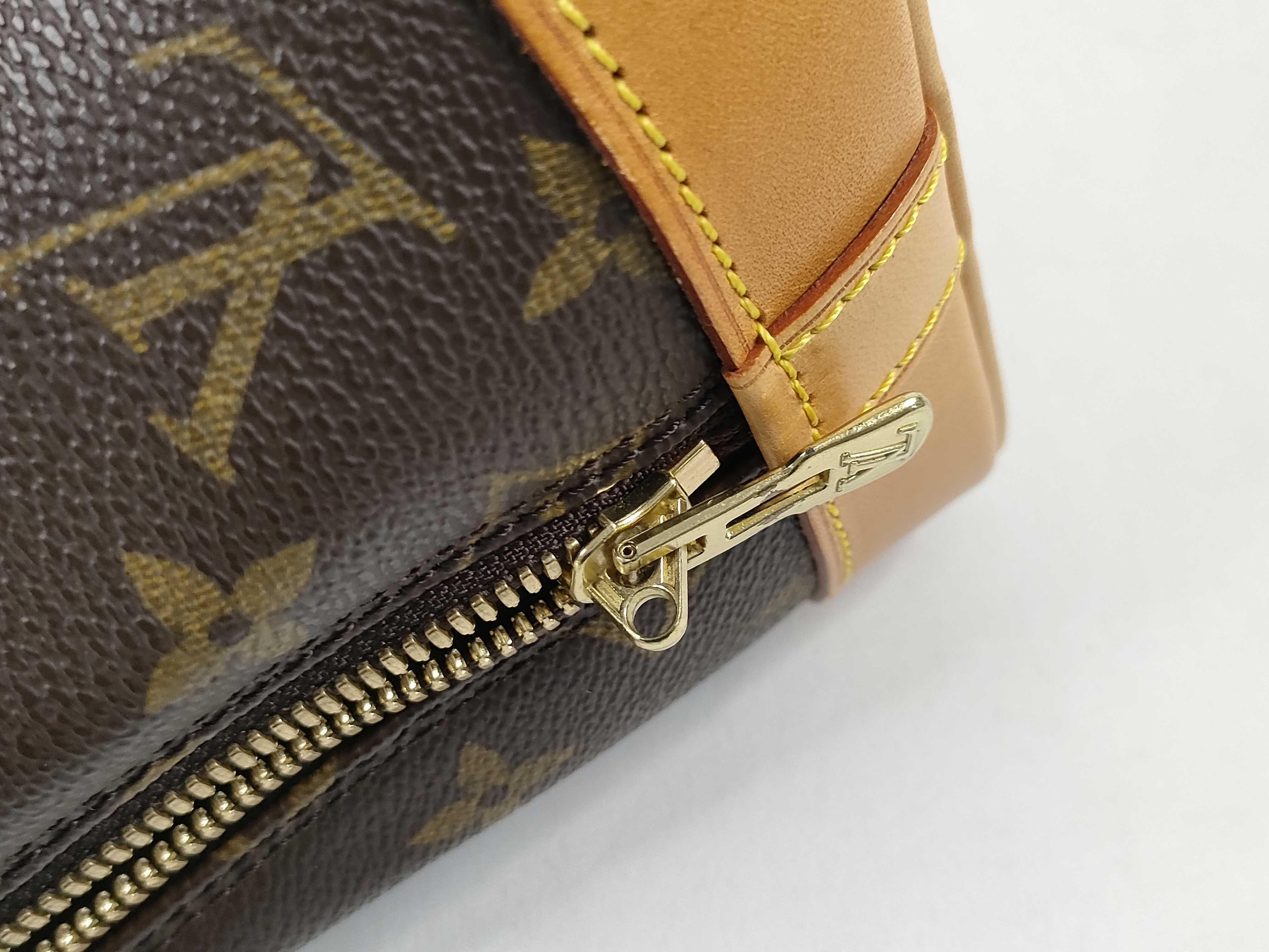 Monogram Alma M51130 FL0071 Accessories: Dust bag, padlock, key. Handbag. — view 13