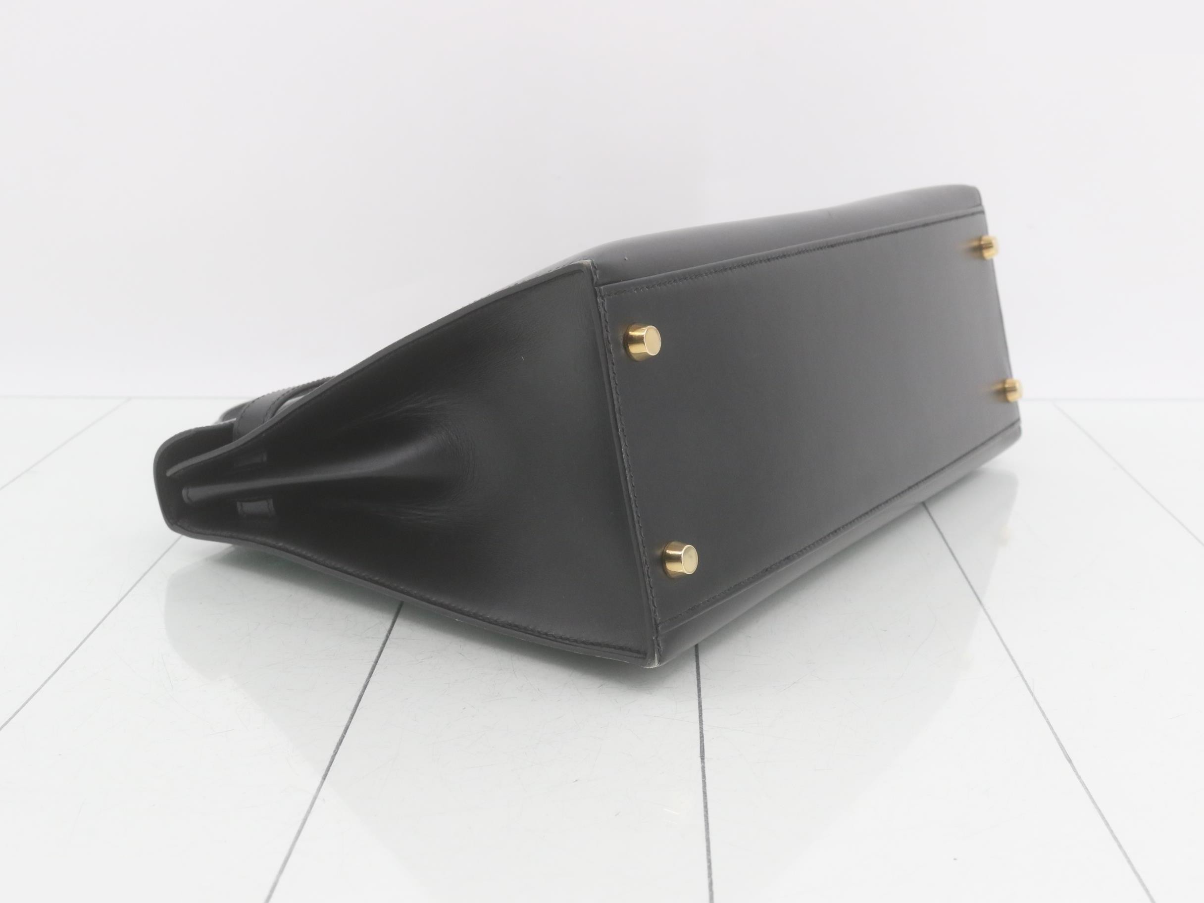 Kelly 32 Leather Handbag, B Stamp, Black — view 6