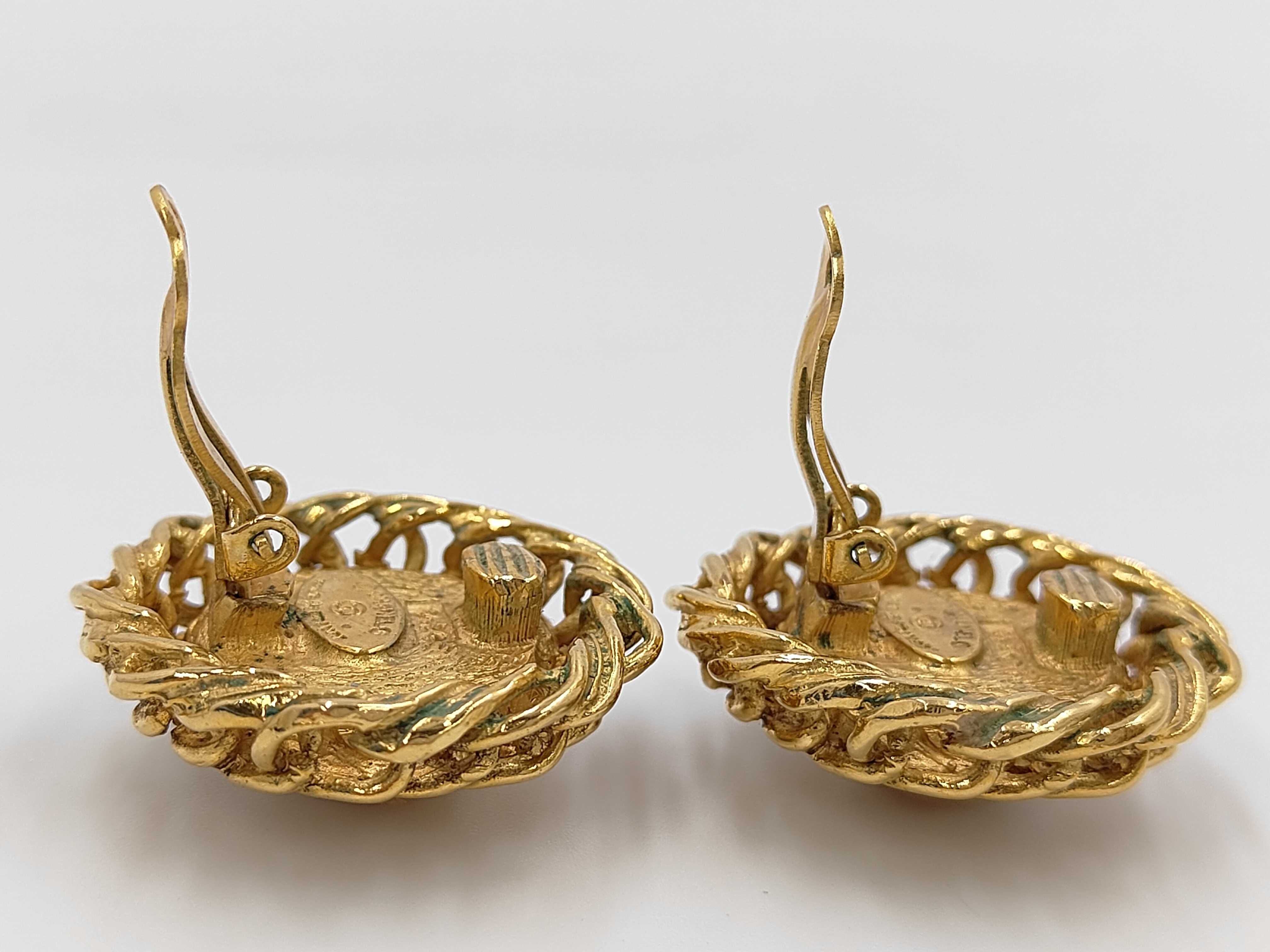 Earrings (with comments) — view 4