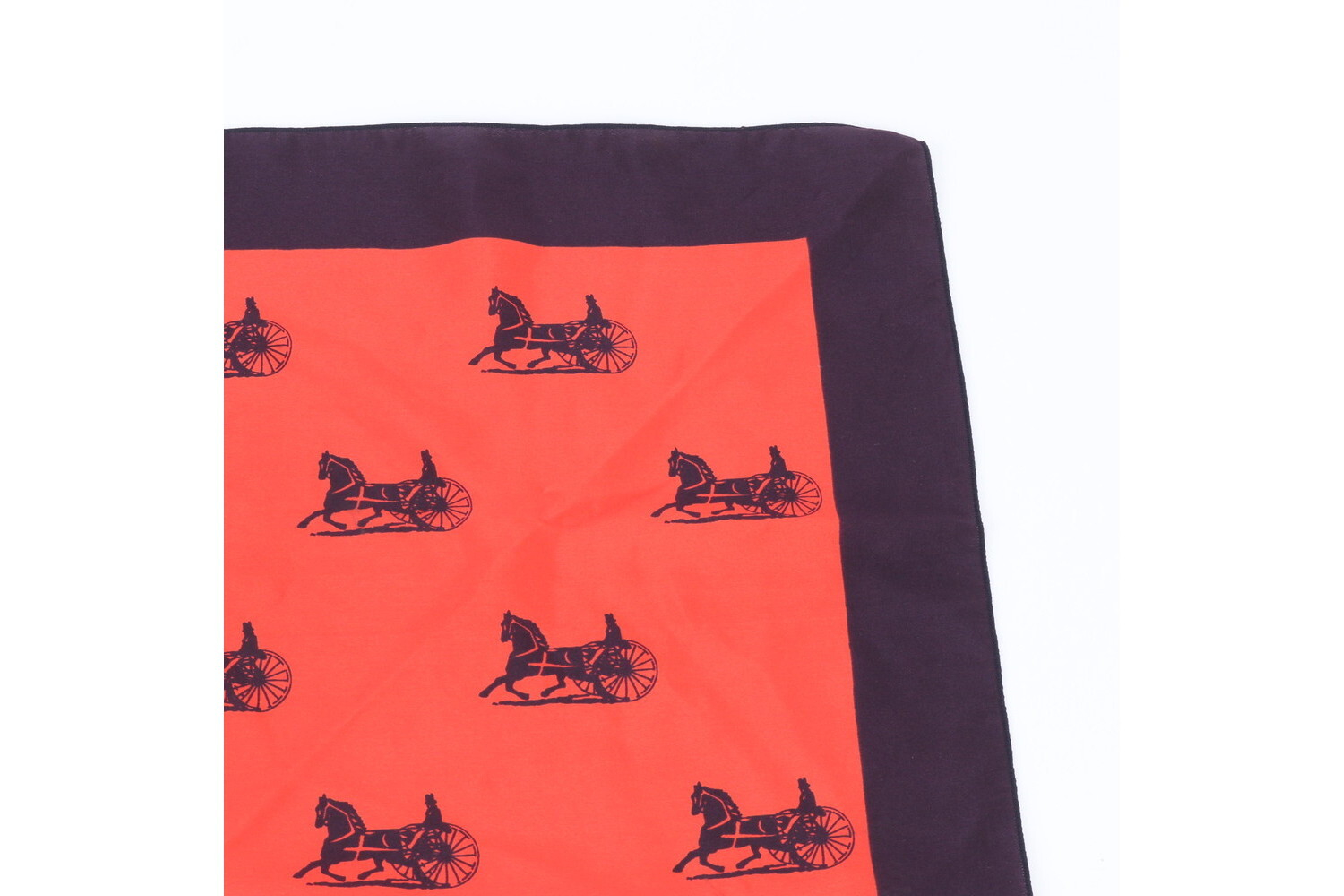 tag attached, 100% silk scarf, carriage design, and other accessories. — view 3