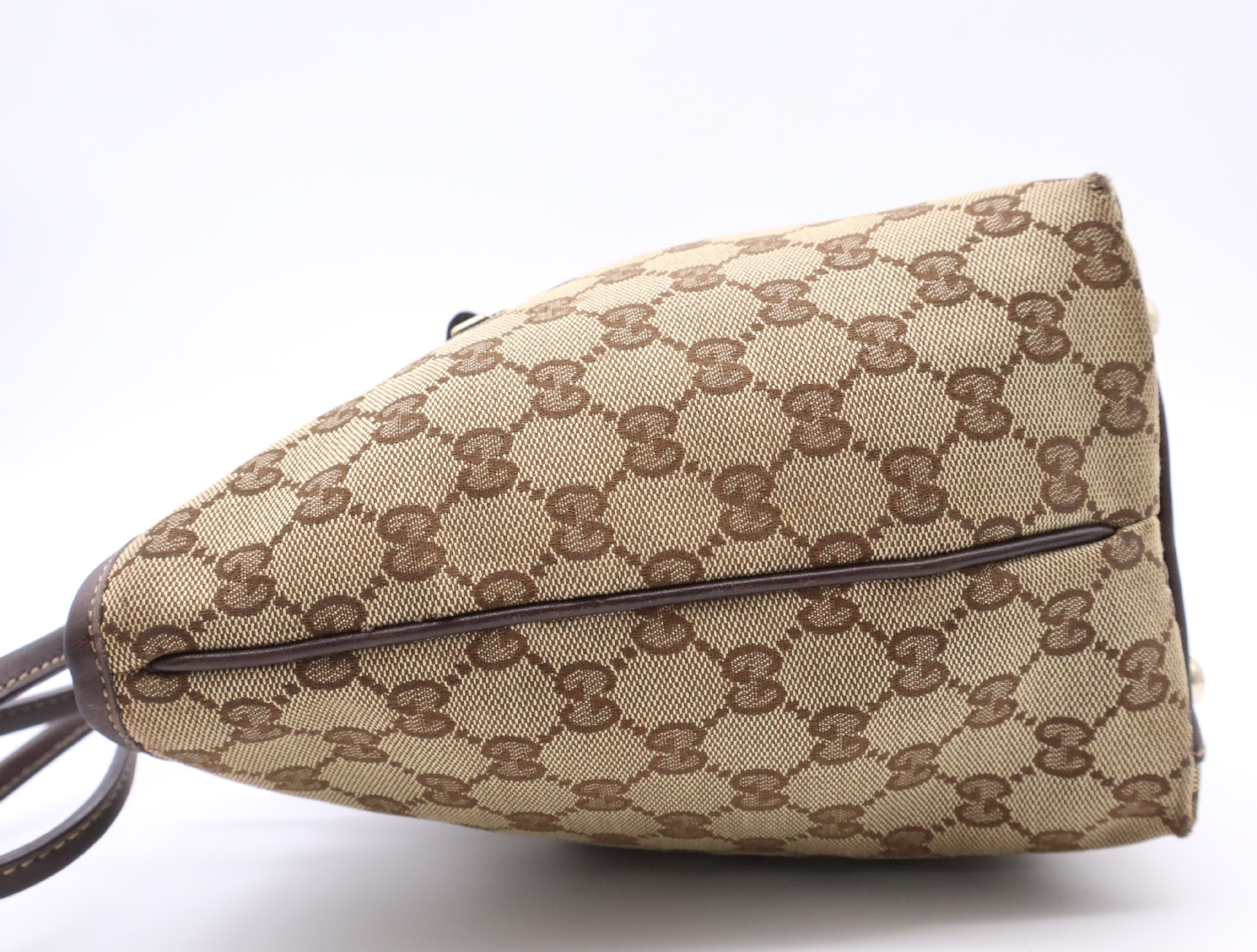 16996 GG Canvas New Brit Round Tote Bag — view 2