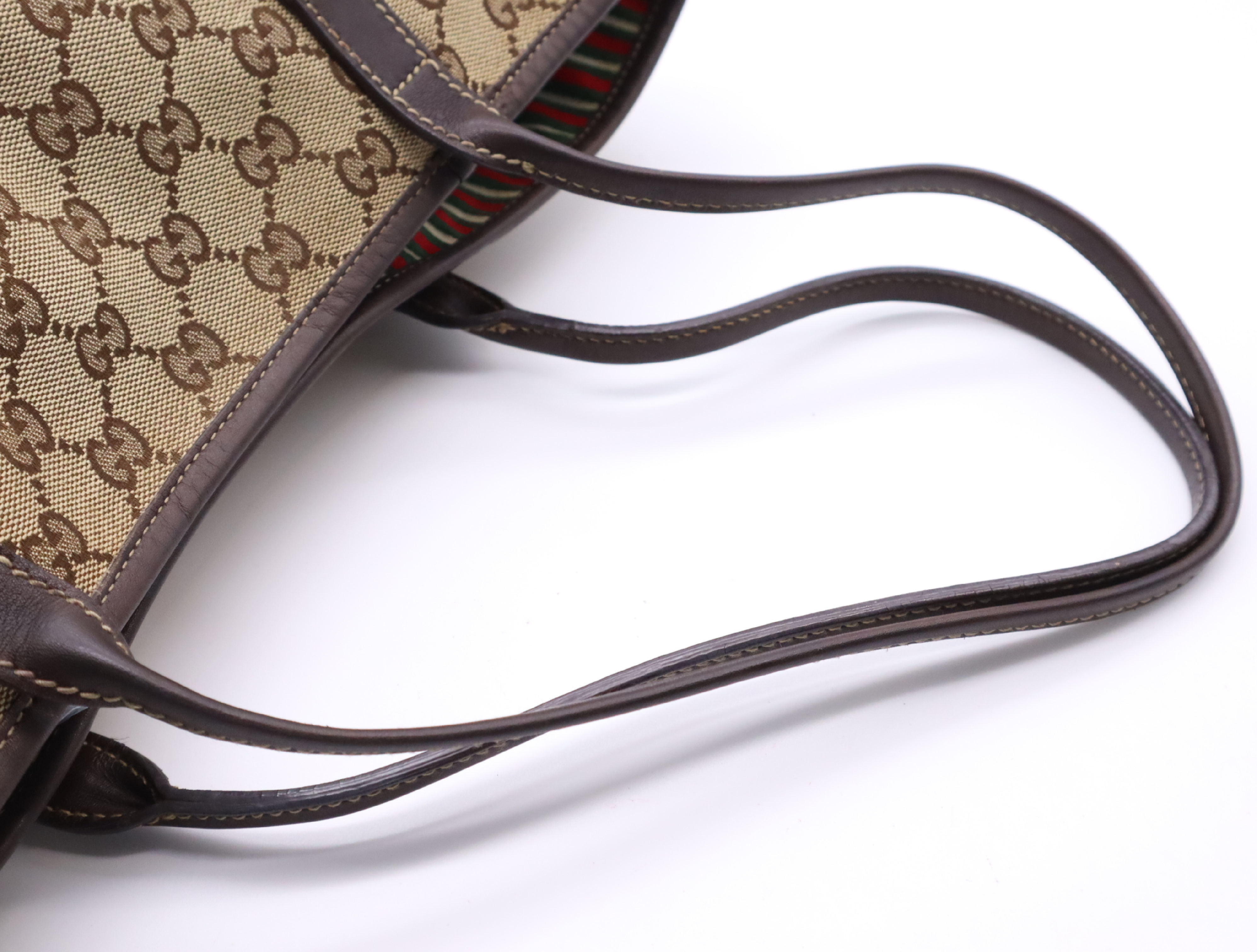 16996 GG Canvas New Brit Round Tote Bag — view 11