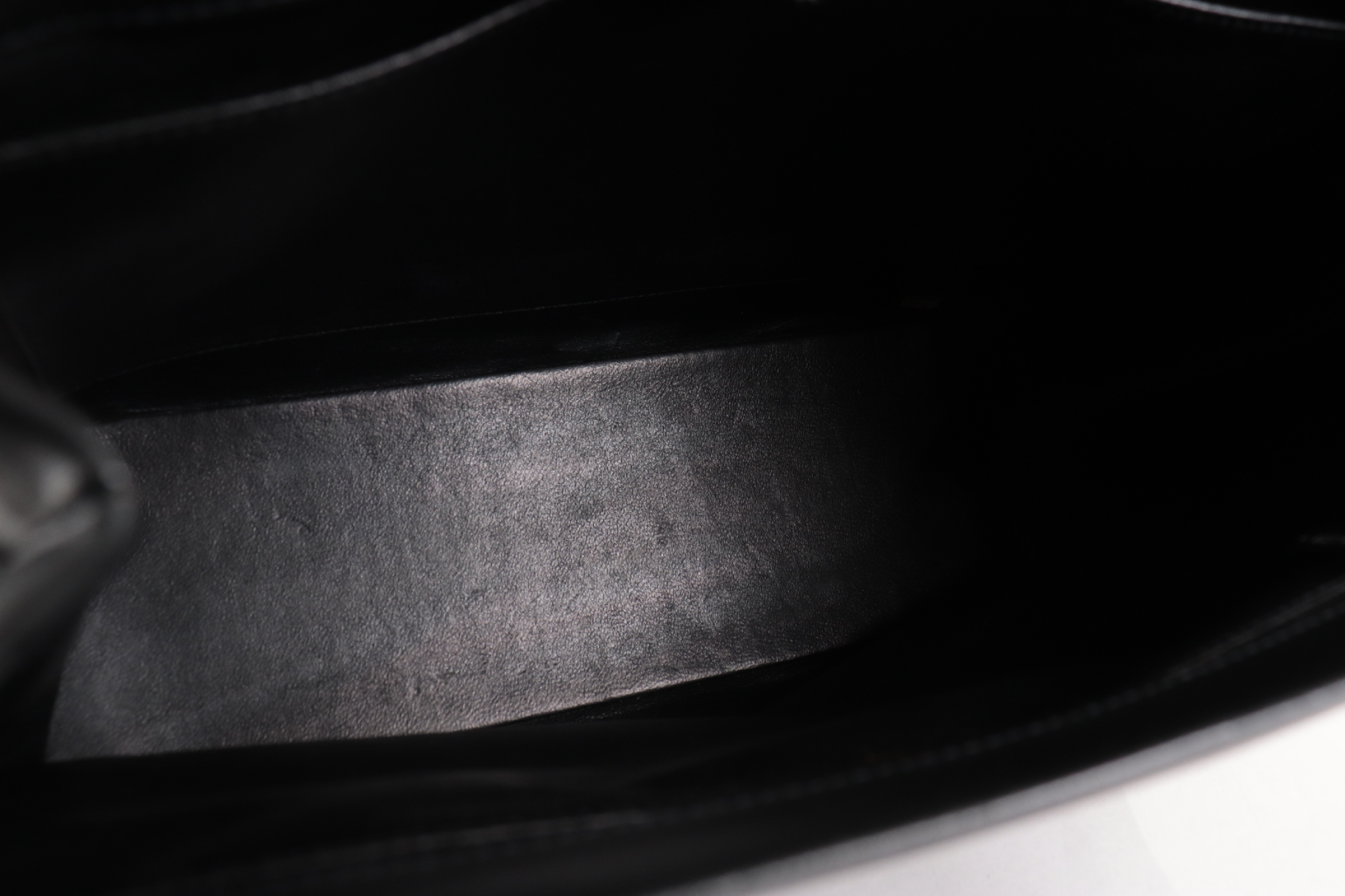 Logo Calfskin Tote Bag (Series 5) — view 9