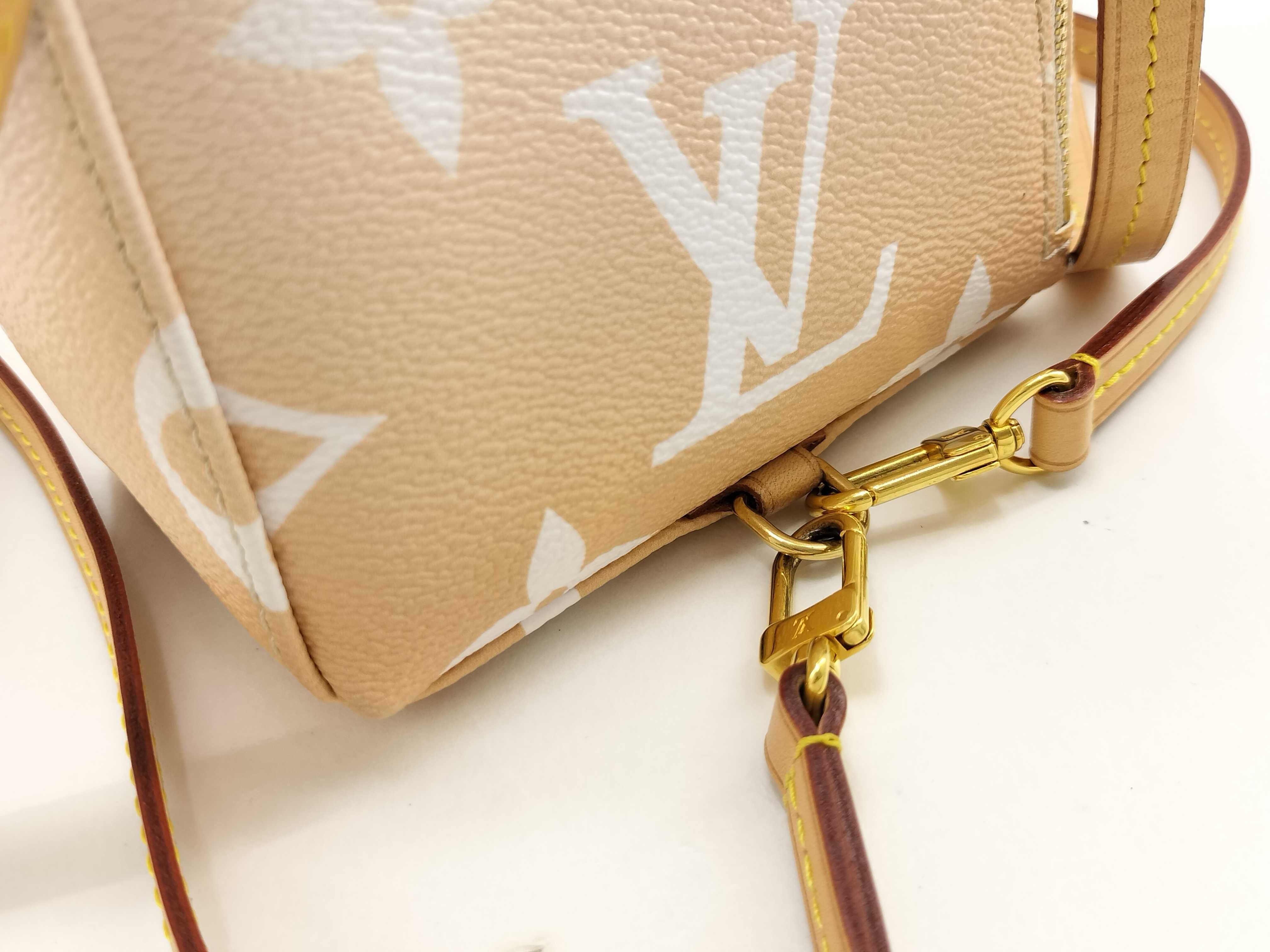 M45764 Tiny Backpack Rucksack — view 4