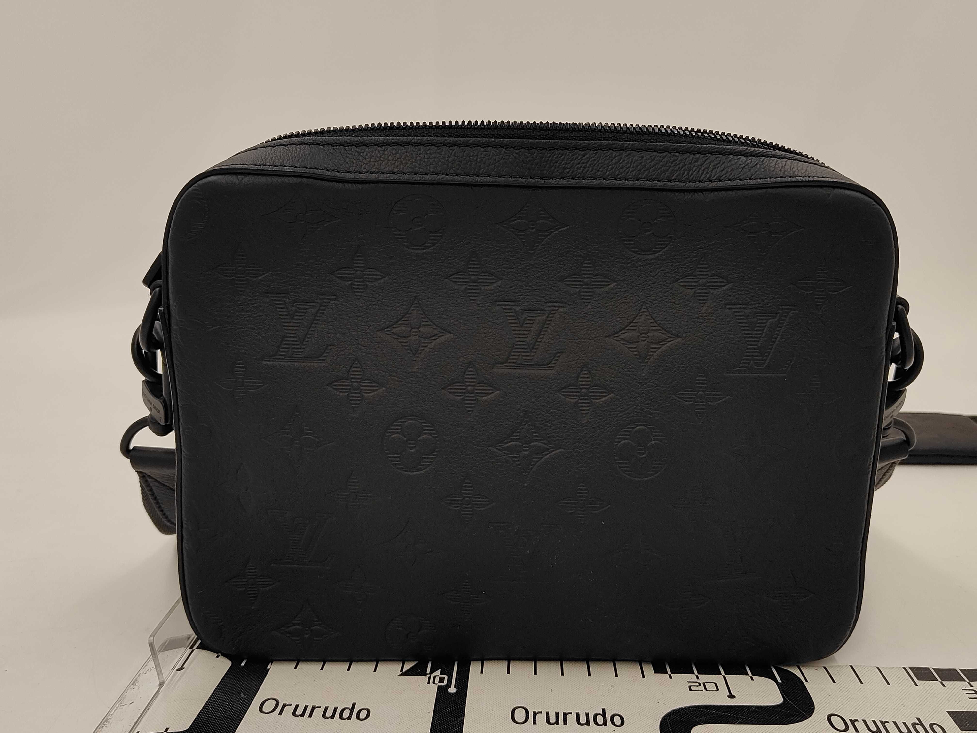 Shadow Leather Trio Messenger Shoulder Bag — view 2