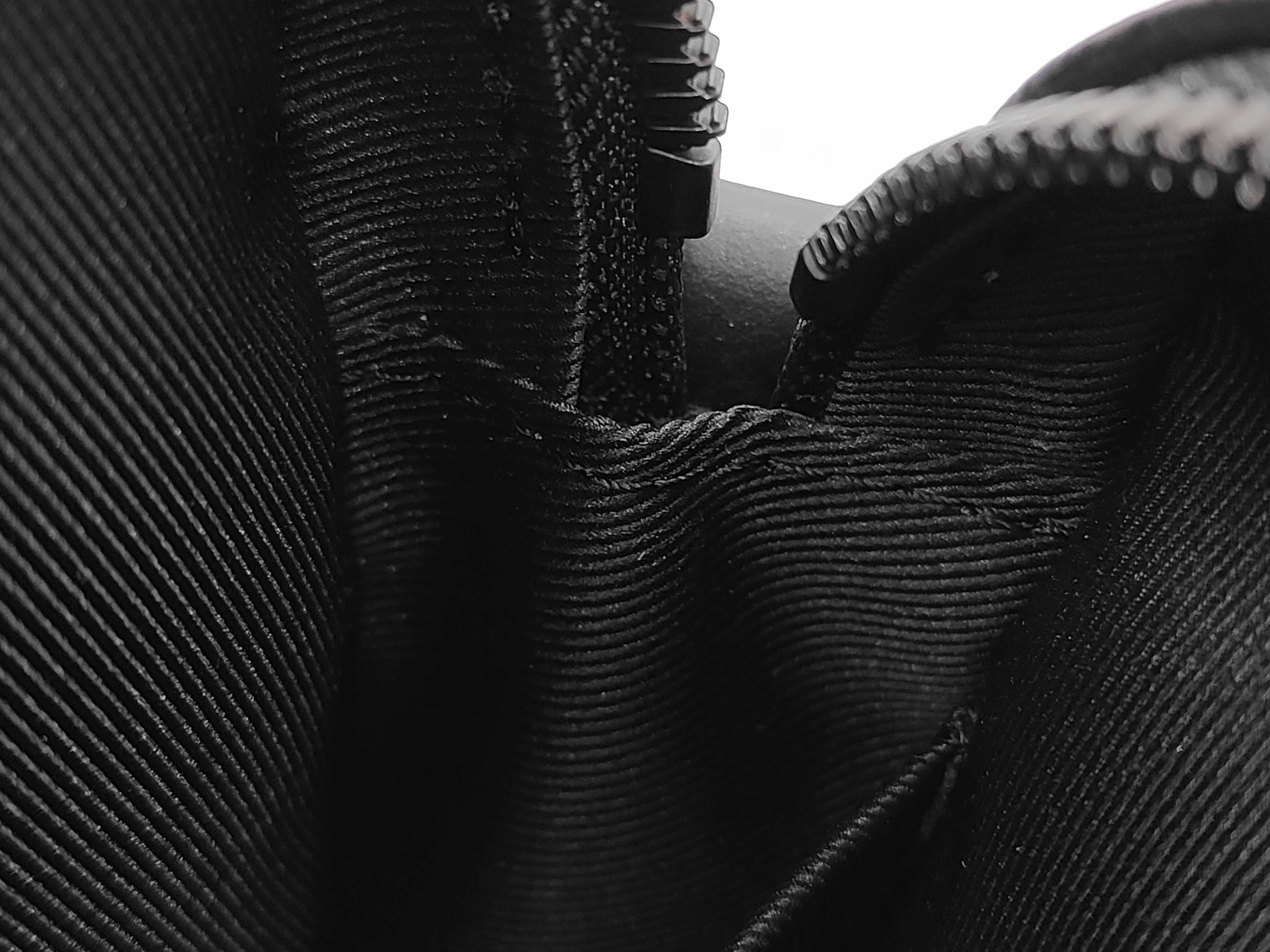 Shadow Leather Trio Messenger Shoulder Bag — view 11