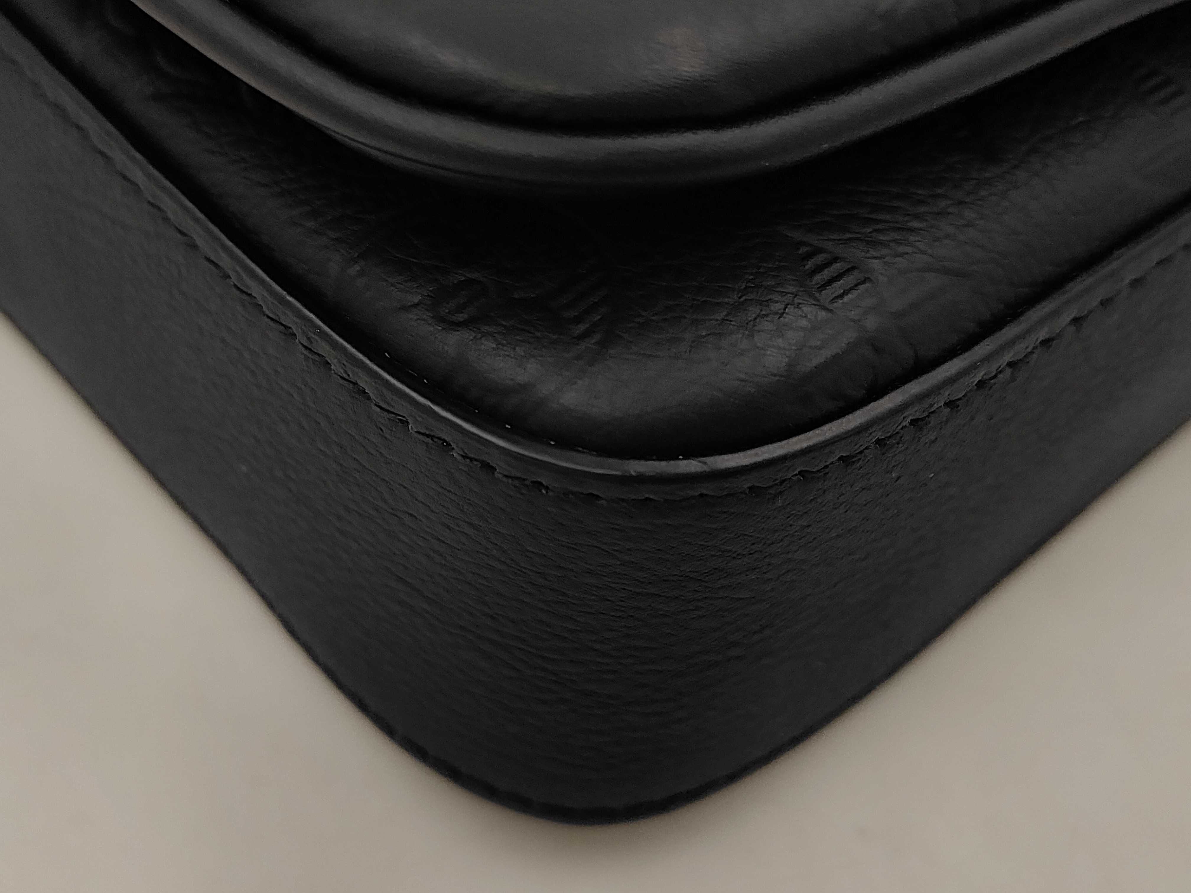Shadow Leather Trio Messenger Shoulder Bag — view 3