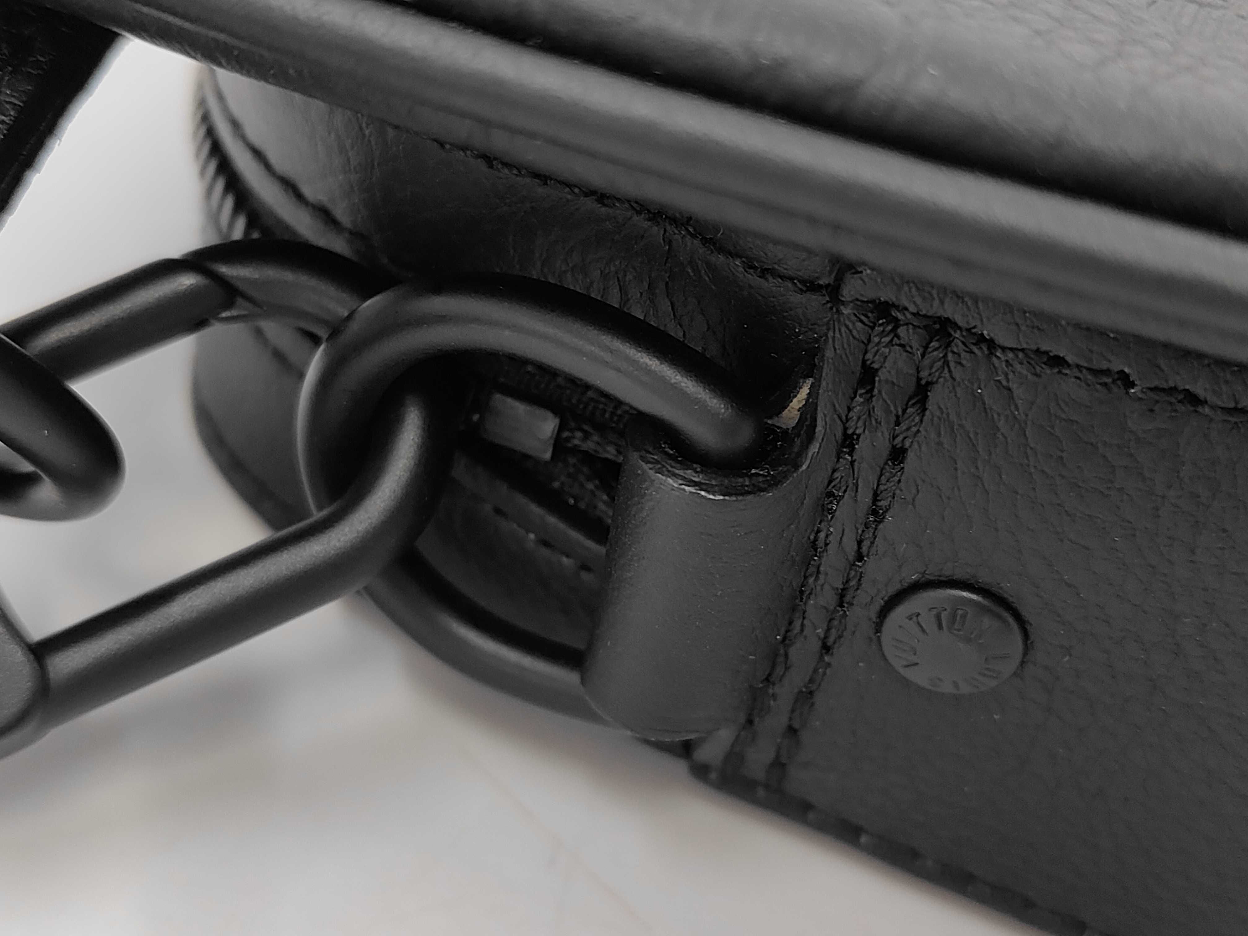 Shadow Leather Trio Messenger Shoulder Bag — view 7