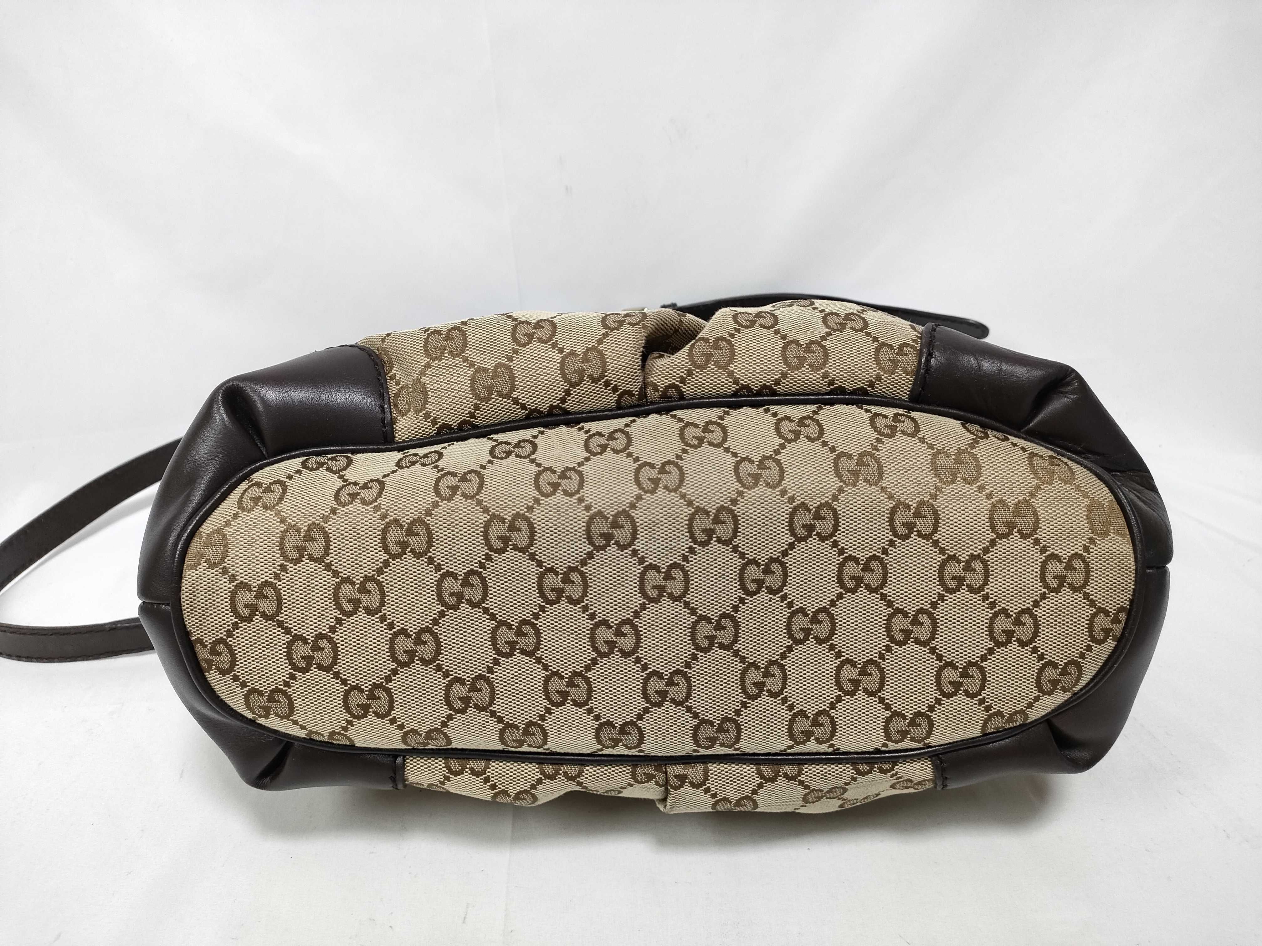 GG Canvas 2-Way Handbag Shoulder Bag — view 3