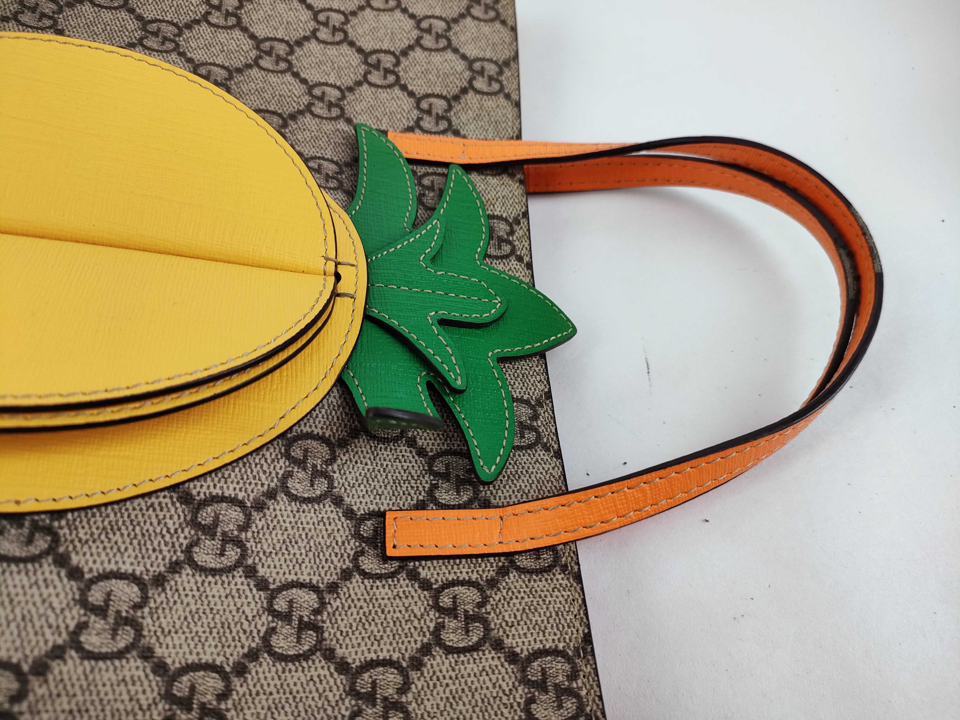 GG Canvas Gucci Bag Handbag — view 3