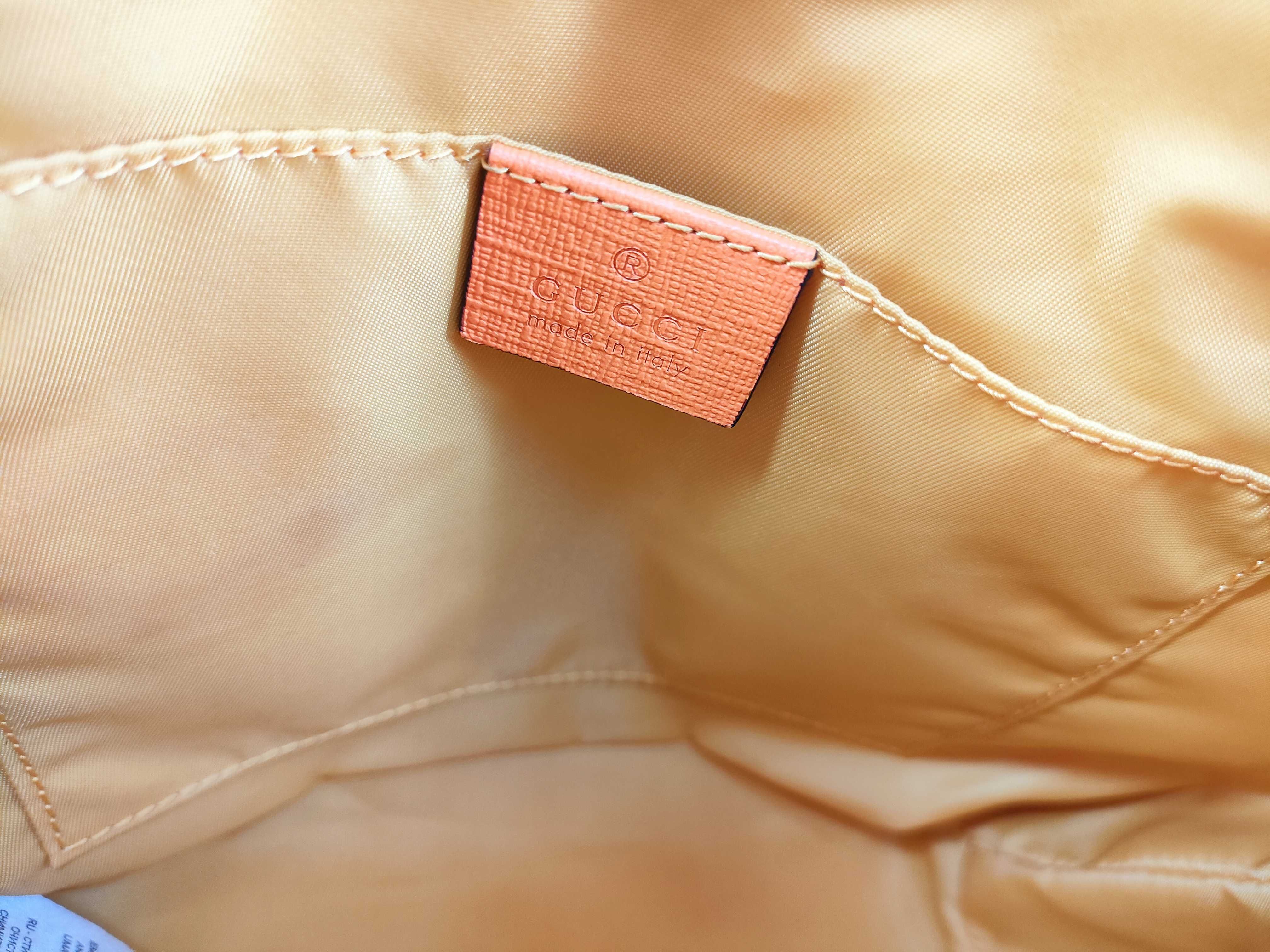 GG Canvas Gucci Bag Handbag — view 10
