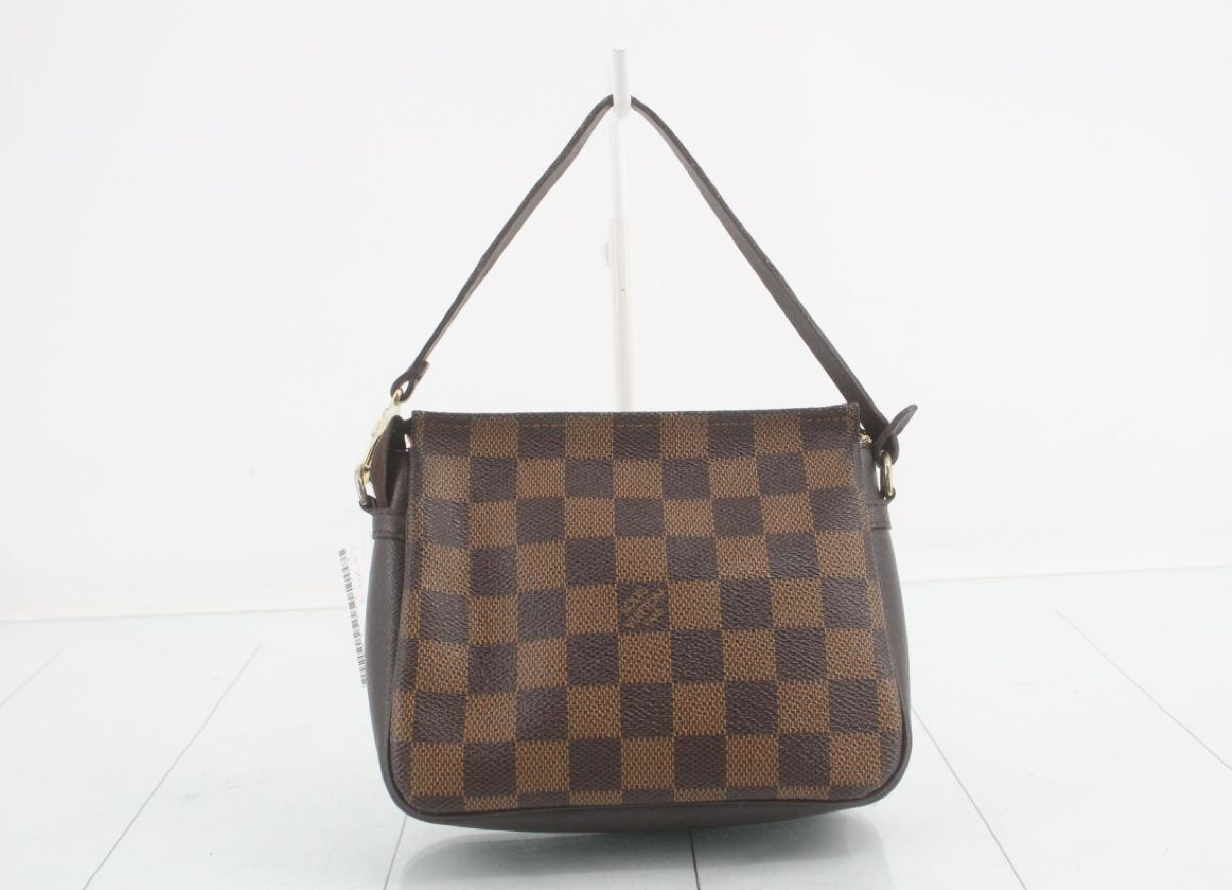 Damier Trousse Makeup Pouch — view 2