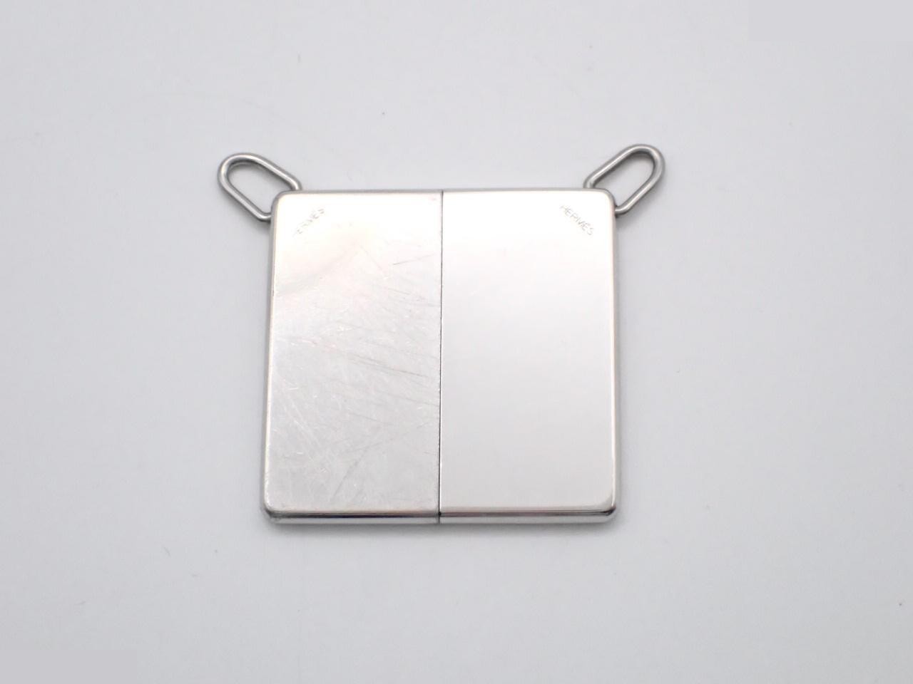 Symbol Pair Necklace (Main body only) 1 + 1 = 1 — view 2