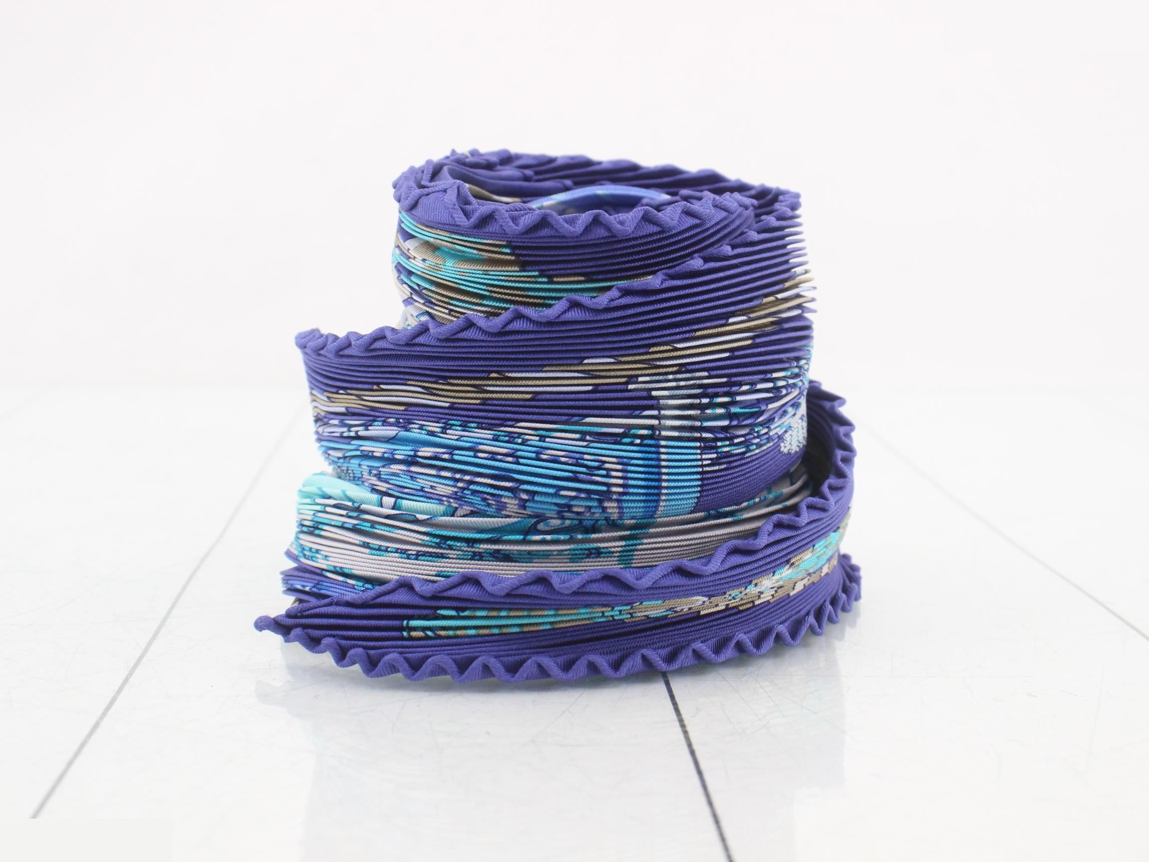 Pleated scarf with tags — view 2