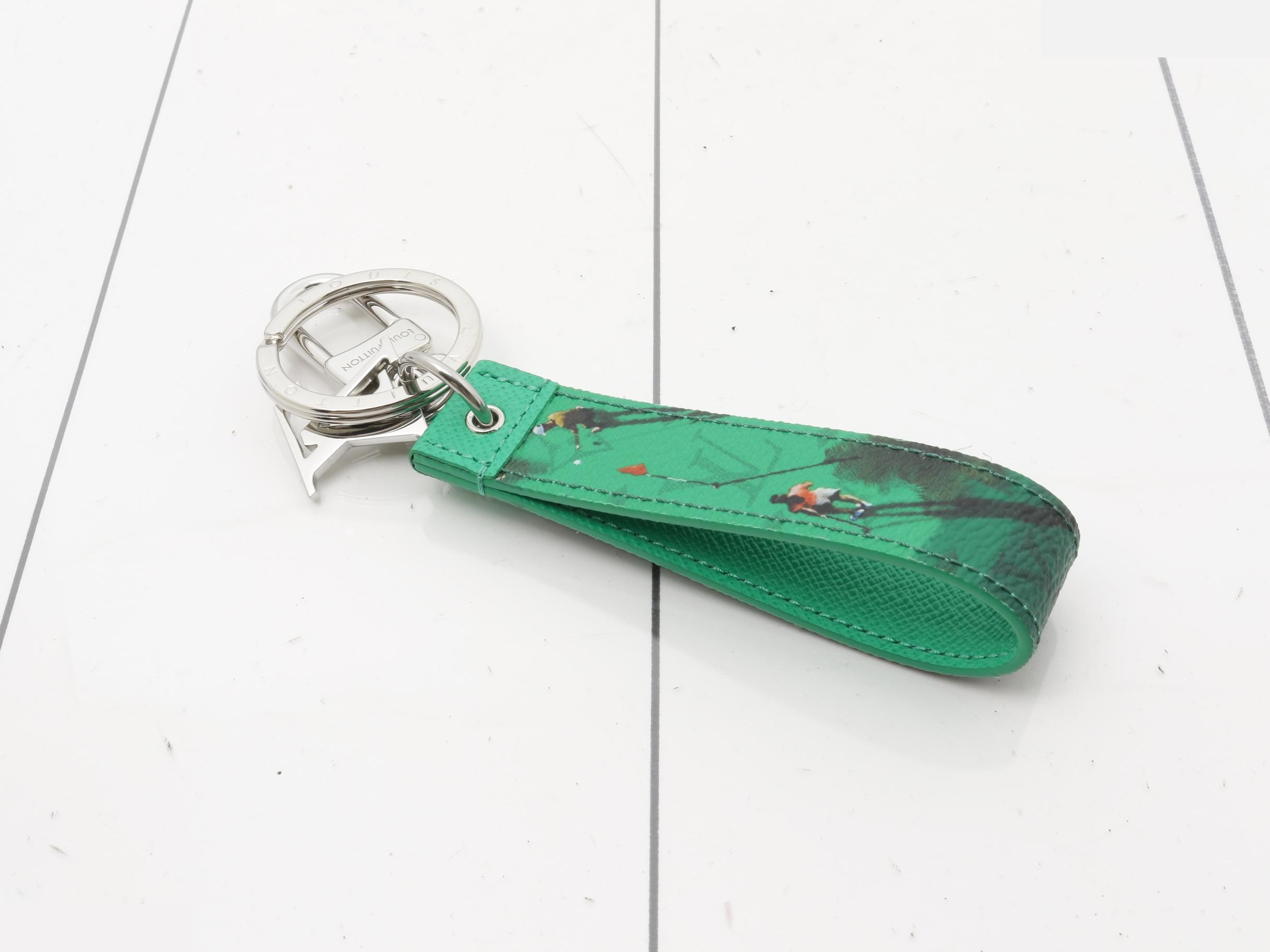 Keychain & Bag Charm - LV Dragonne Sport S00 — view 2